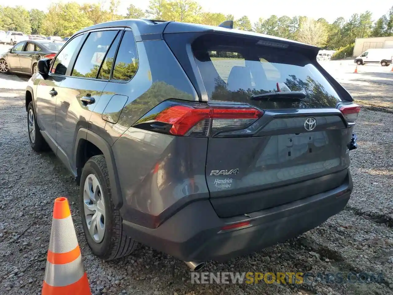 3 Photograph of a damaged car 2T3H1RFVXNC175772 TOYOTA RAV4 2022