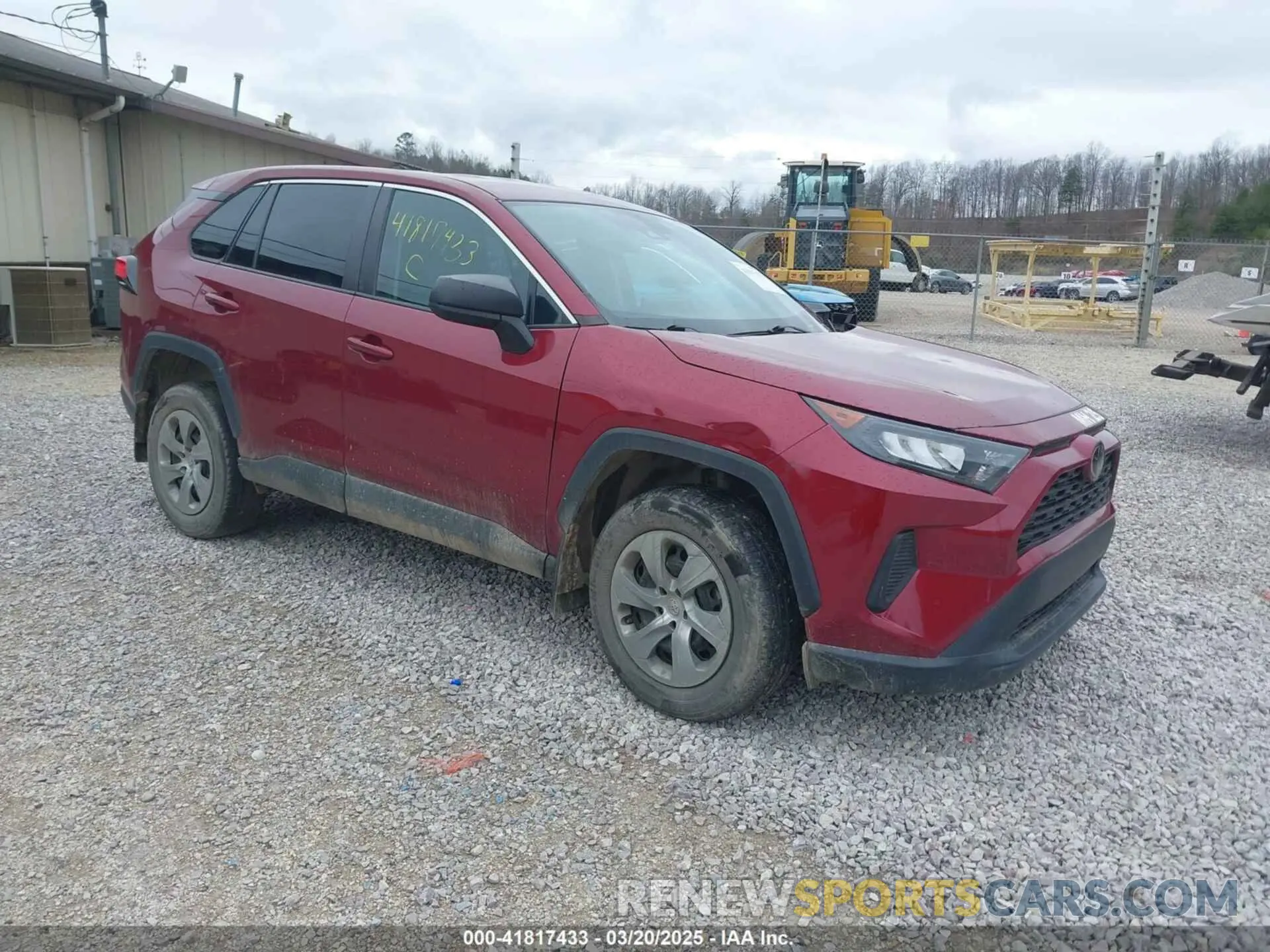 1 Photograph of a damaged car 2T3H1RFVXNW191436 TOYOTA RAV4 2022