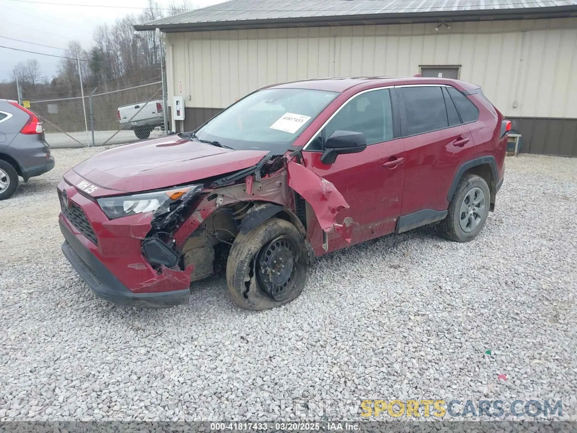 2 Photograph of a damaged car 2T3H1RFVXNW191436 TOYOTA RAV4 2022