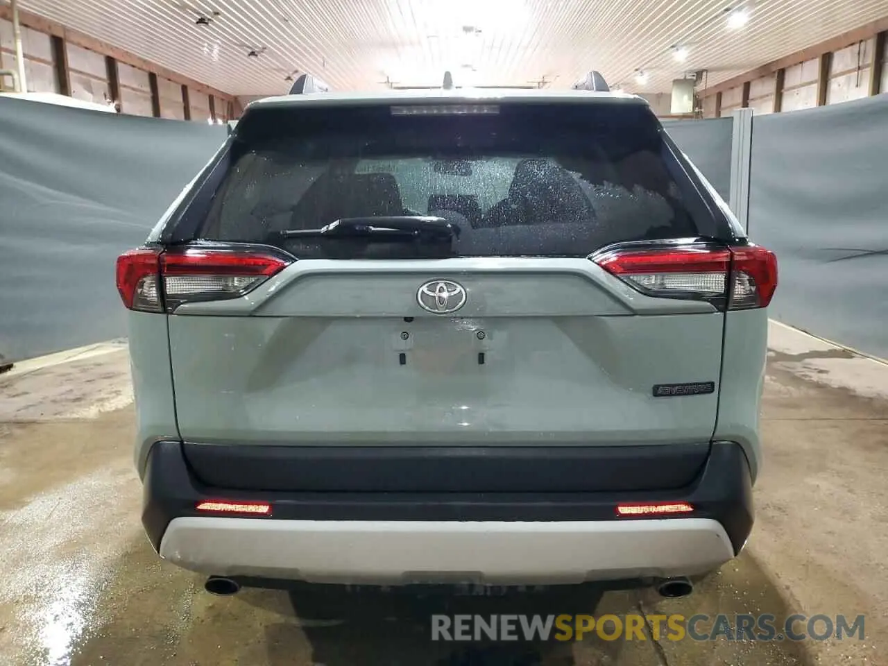 6 Photograph of a damaged car 2T3J1RFV1NW293130 TOYOTA RAV4 2022