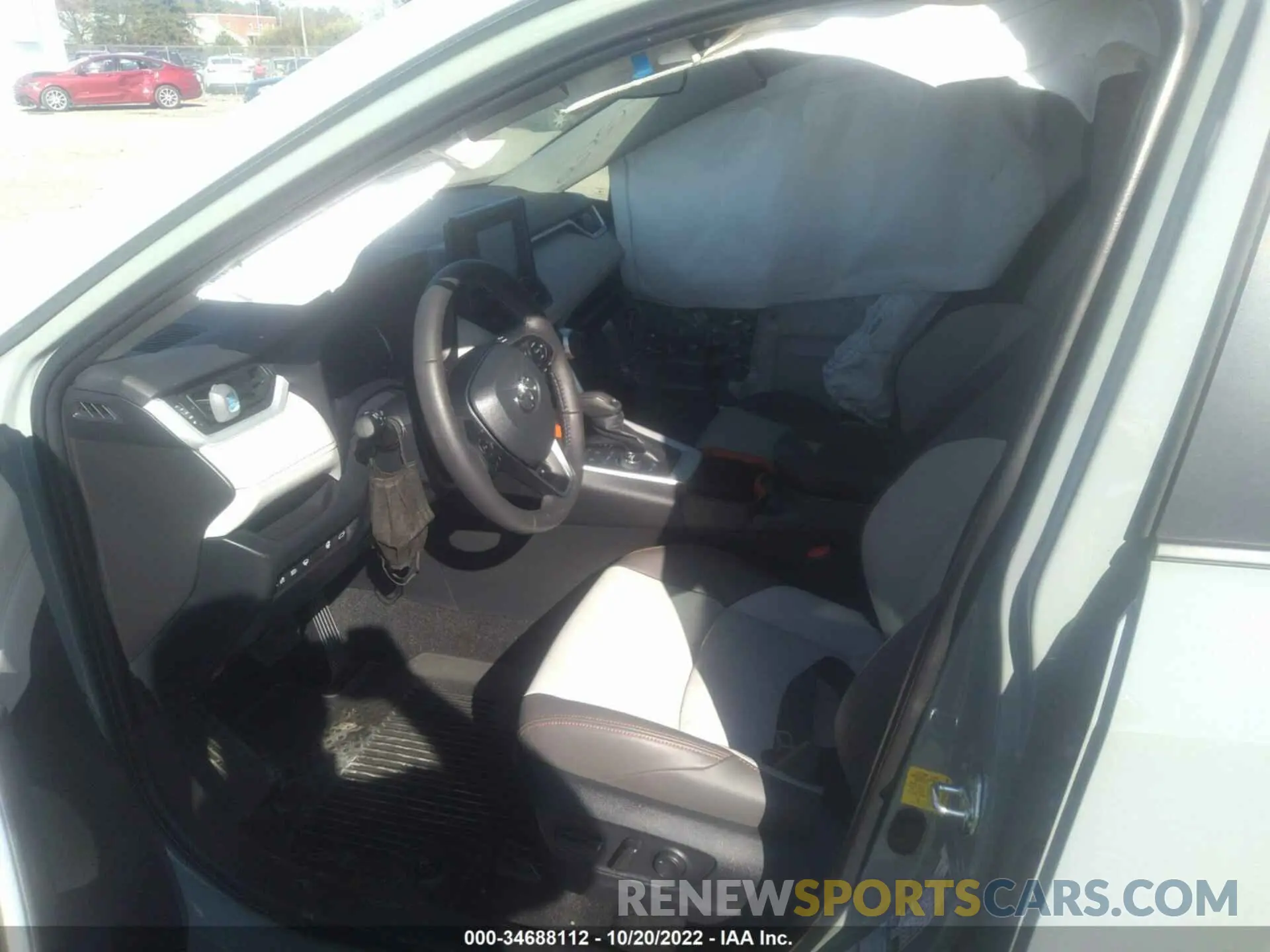 5 Photograph of a damaged car 2T3J1RFV1NW306247 TOYOTA RAV4 2022