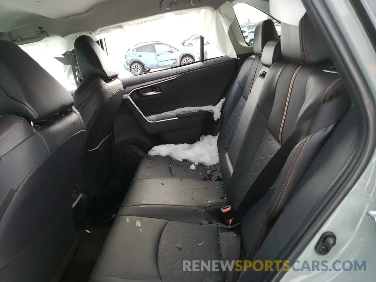 11 Photograph of a damaged car 2T3J1RFV4NW272630 TOYOTA RAV4 2022