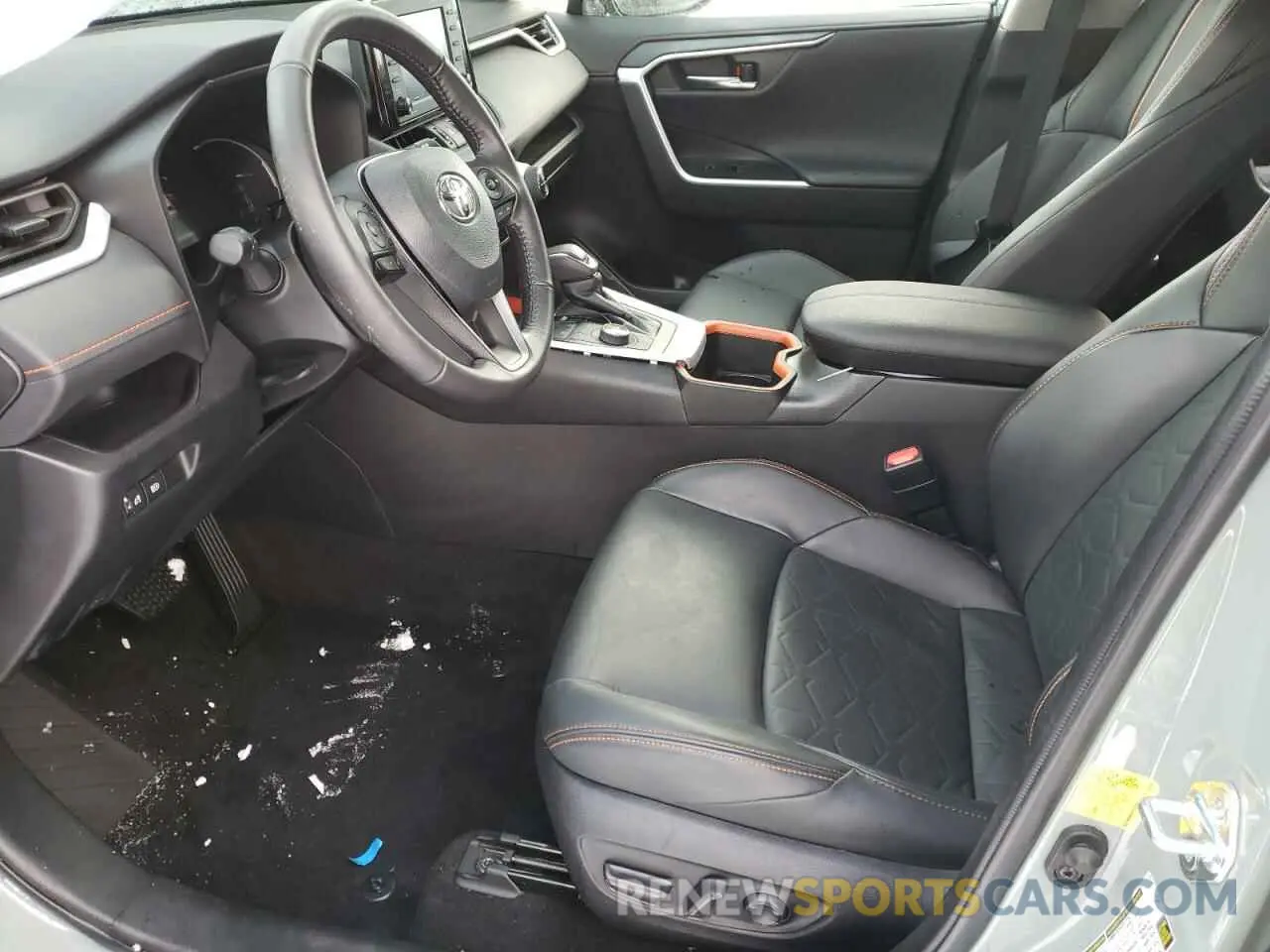 7 Photograph of a damaged car 2T3J1RFV4NW272630 TOYOTA RAV4 2022