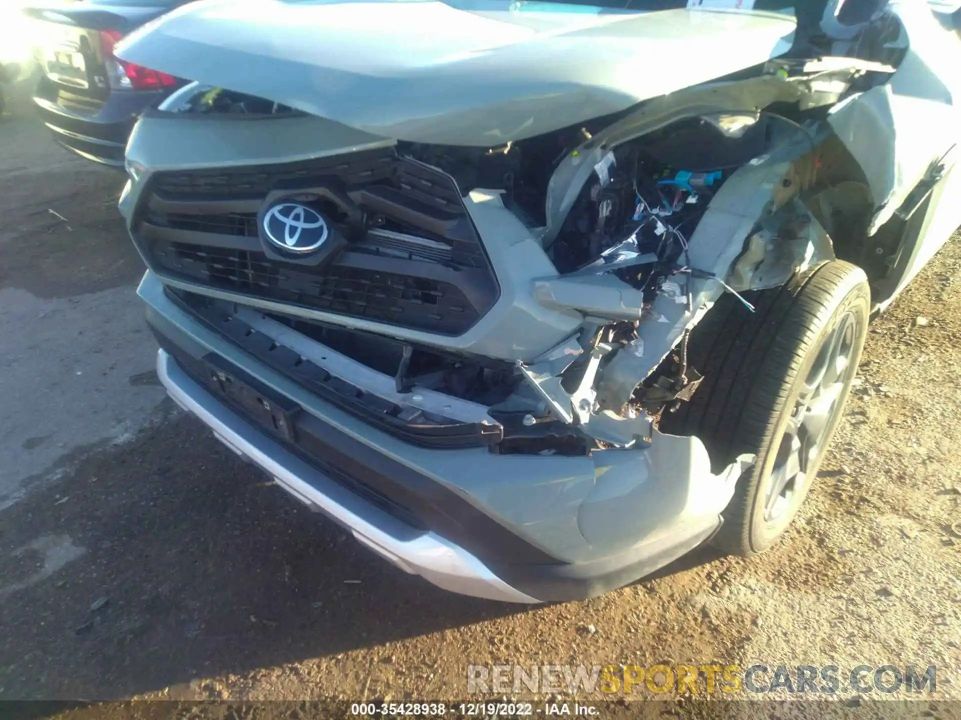 6 Photograph of a damaged car 2T3J1RFV7NW264456 TOYOTA RAV4 2022