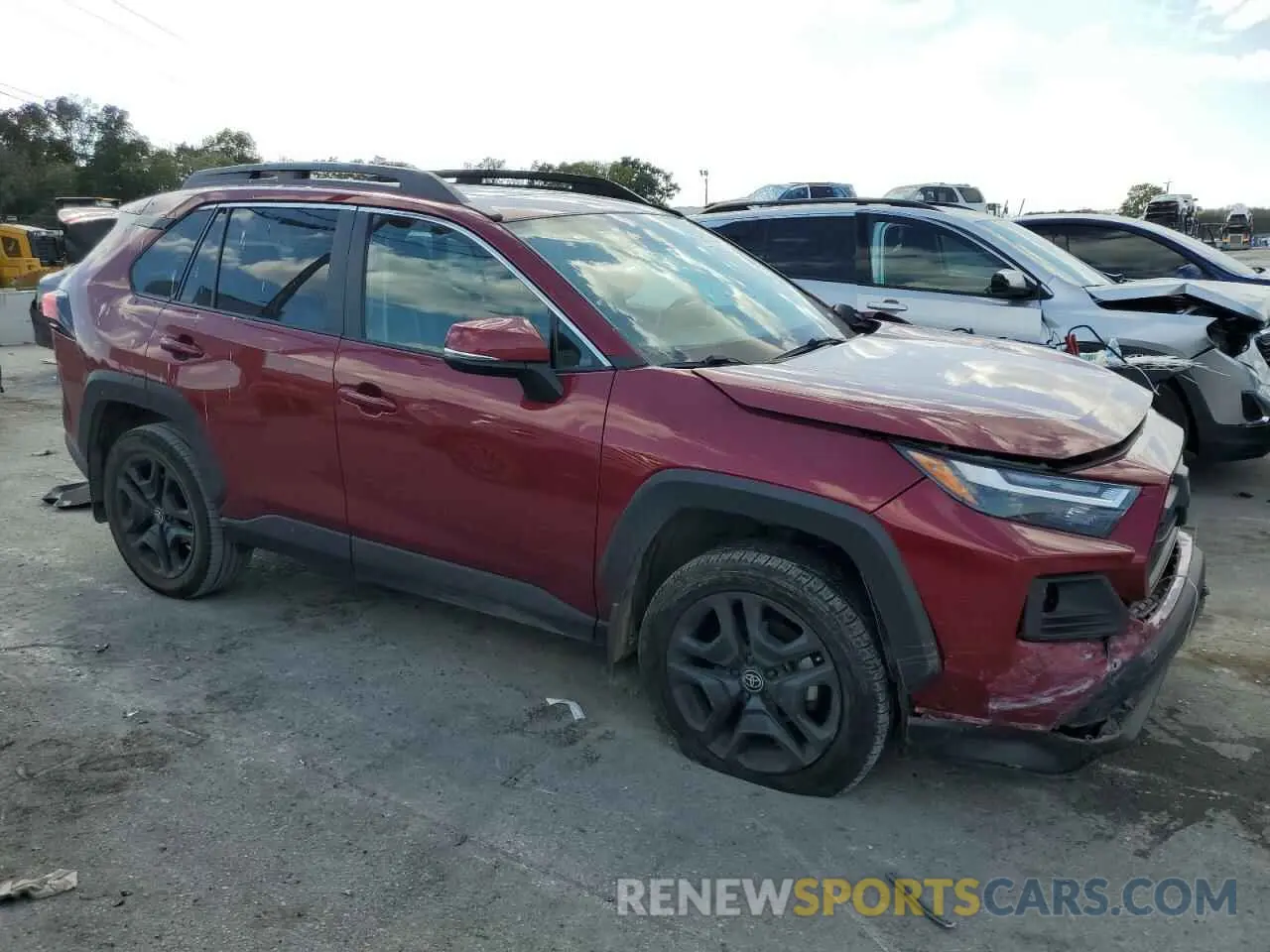 4 Photograph of a damaged car 2T3J1RFV7NW307967 TOYOTA RAV4 2022