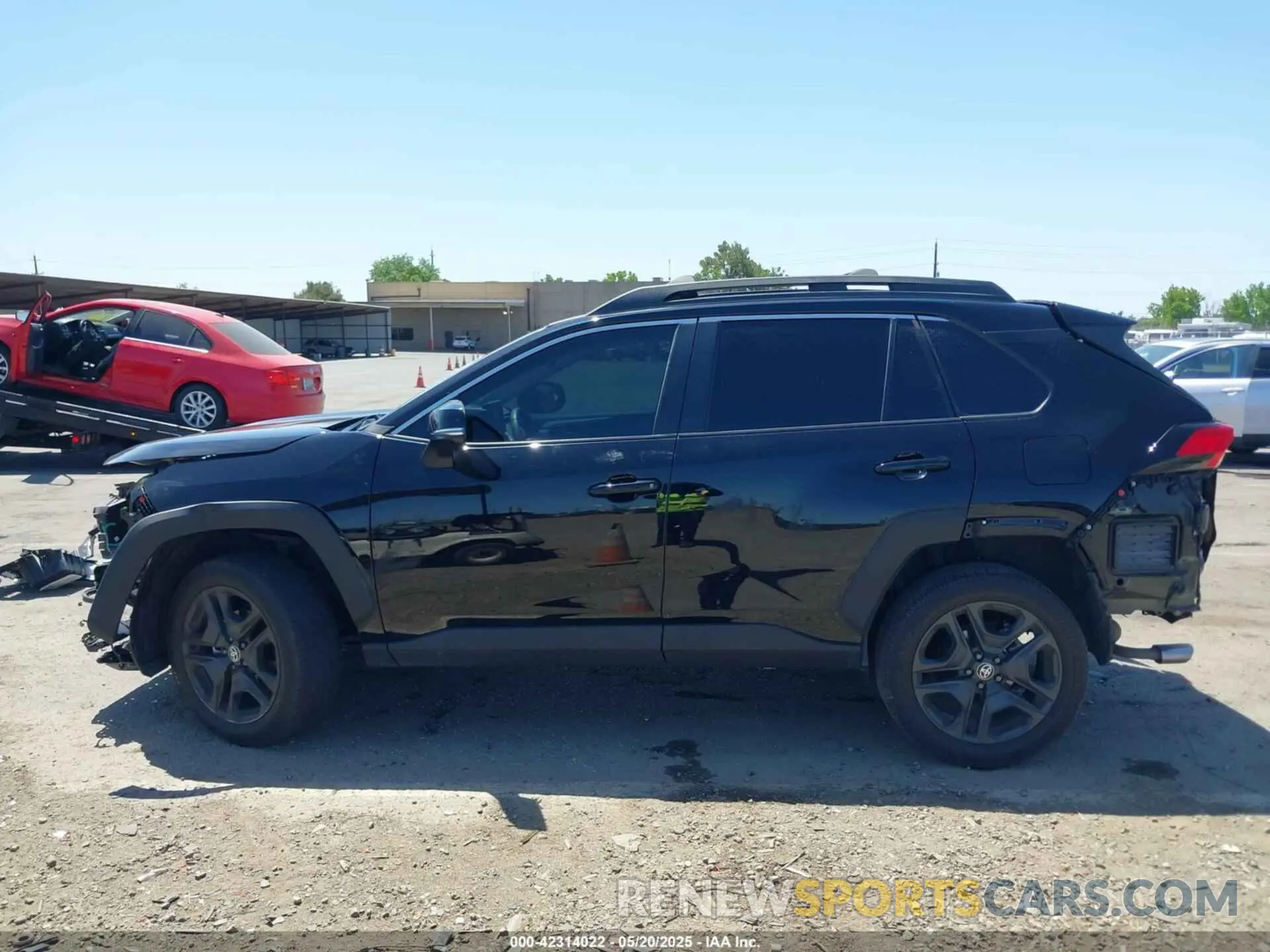 15 Photograph of a damaged car 2T3J1RFV8NW266510 TOYOTA RAV4 2022