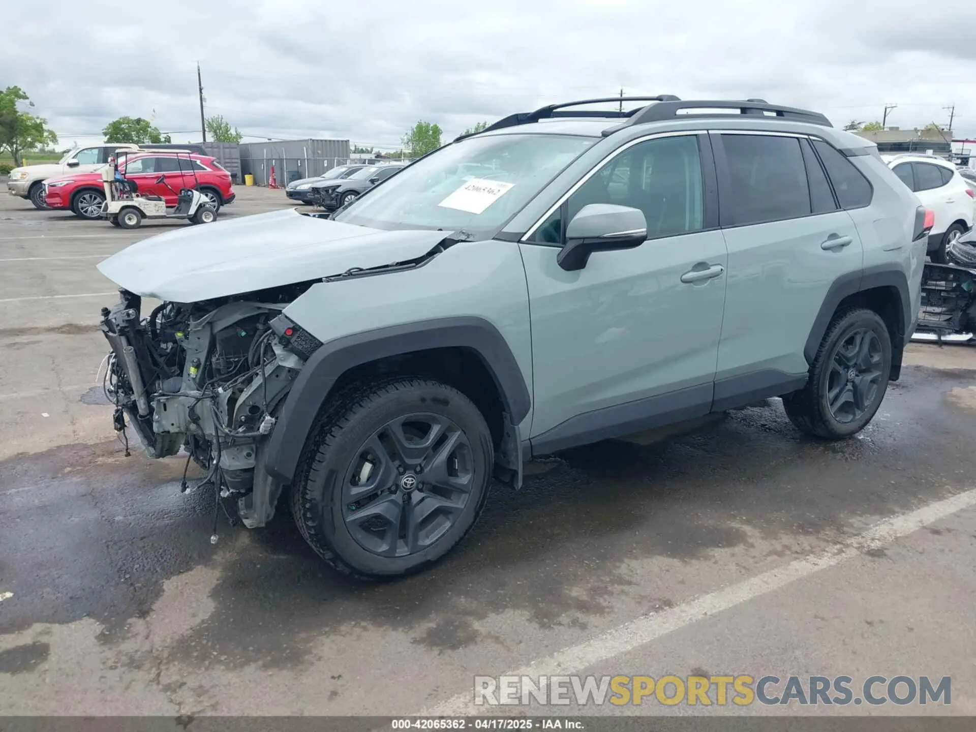 2 Photograph of a damaged car 2T3J1RFV8NW308450 TOYOTA RAV4 2022