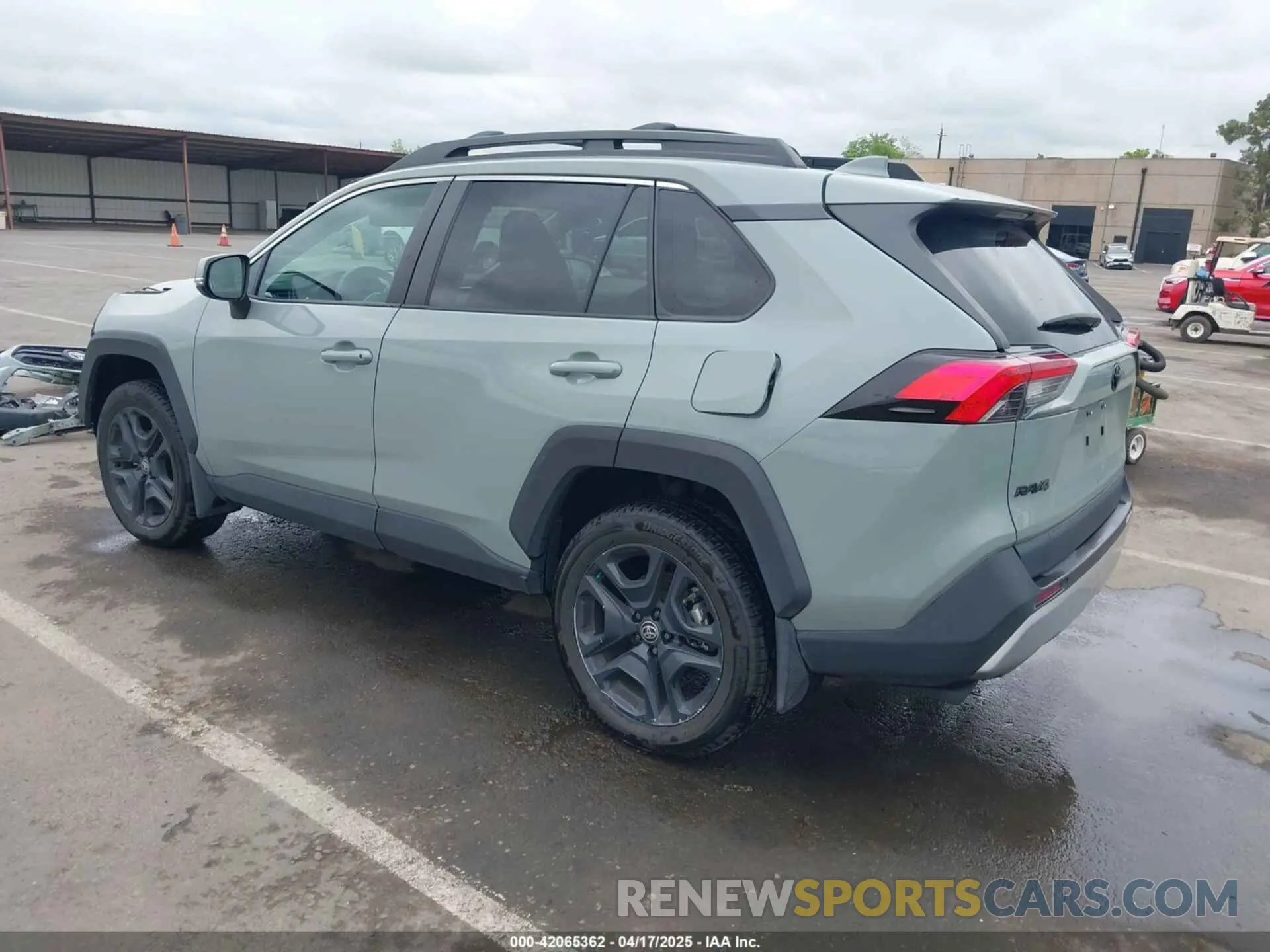 3 Photograph of a damaged car 2T3J1RFV8NW308450 TOYOTA RAV4 2022