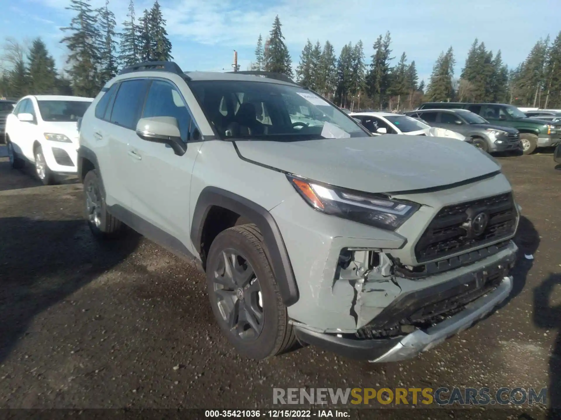 1 Photograph of a damaged car 2T3J1RFVXNW282644 TOYOTA RAV4 2022