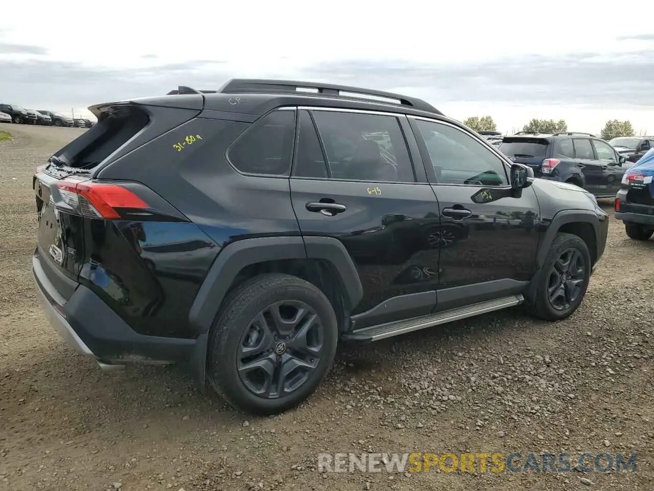 3 Photograph of a damaged car 2T3J1RFVXNW302066 TOYOTA RAV4 2022