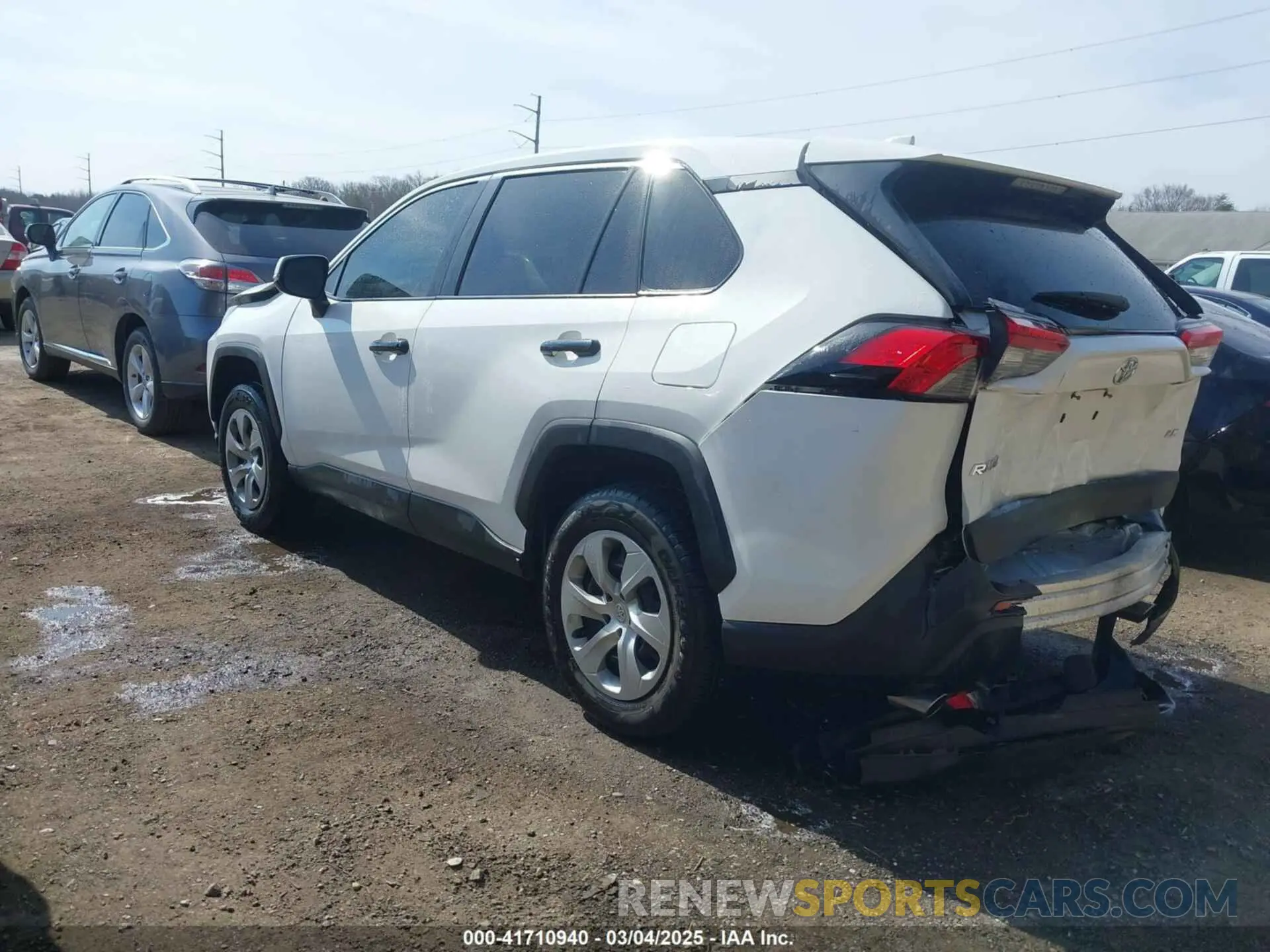 3 Photograph of a damaged car 2T3K1RFV1NC173348 TOYOTA RAV4 2022