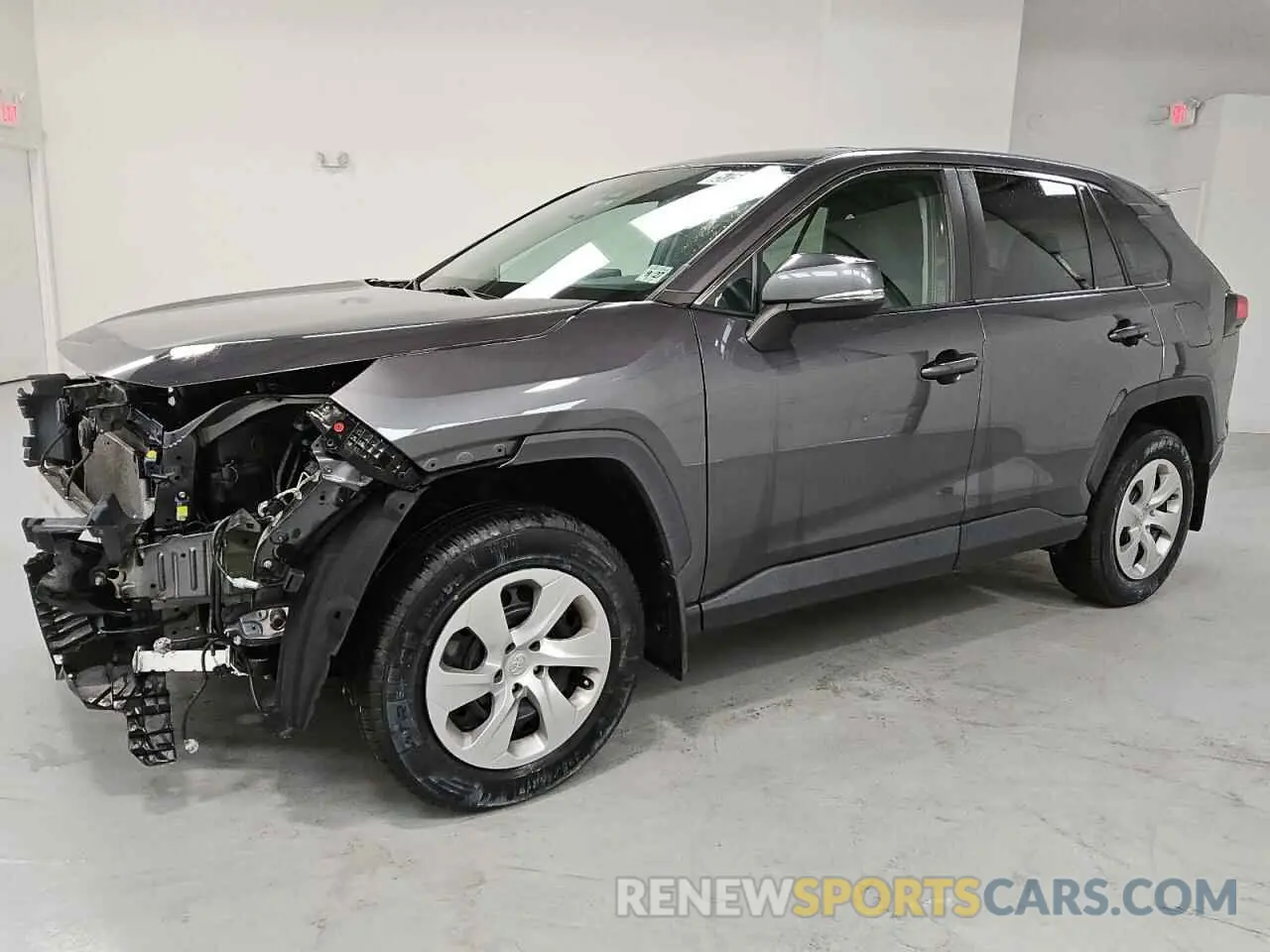 1 Photograph of a damaged car 2T3K1RFV1NC195740 TOYOTA RAV4 2022