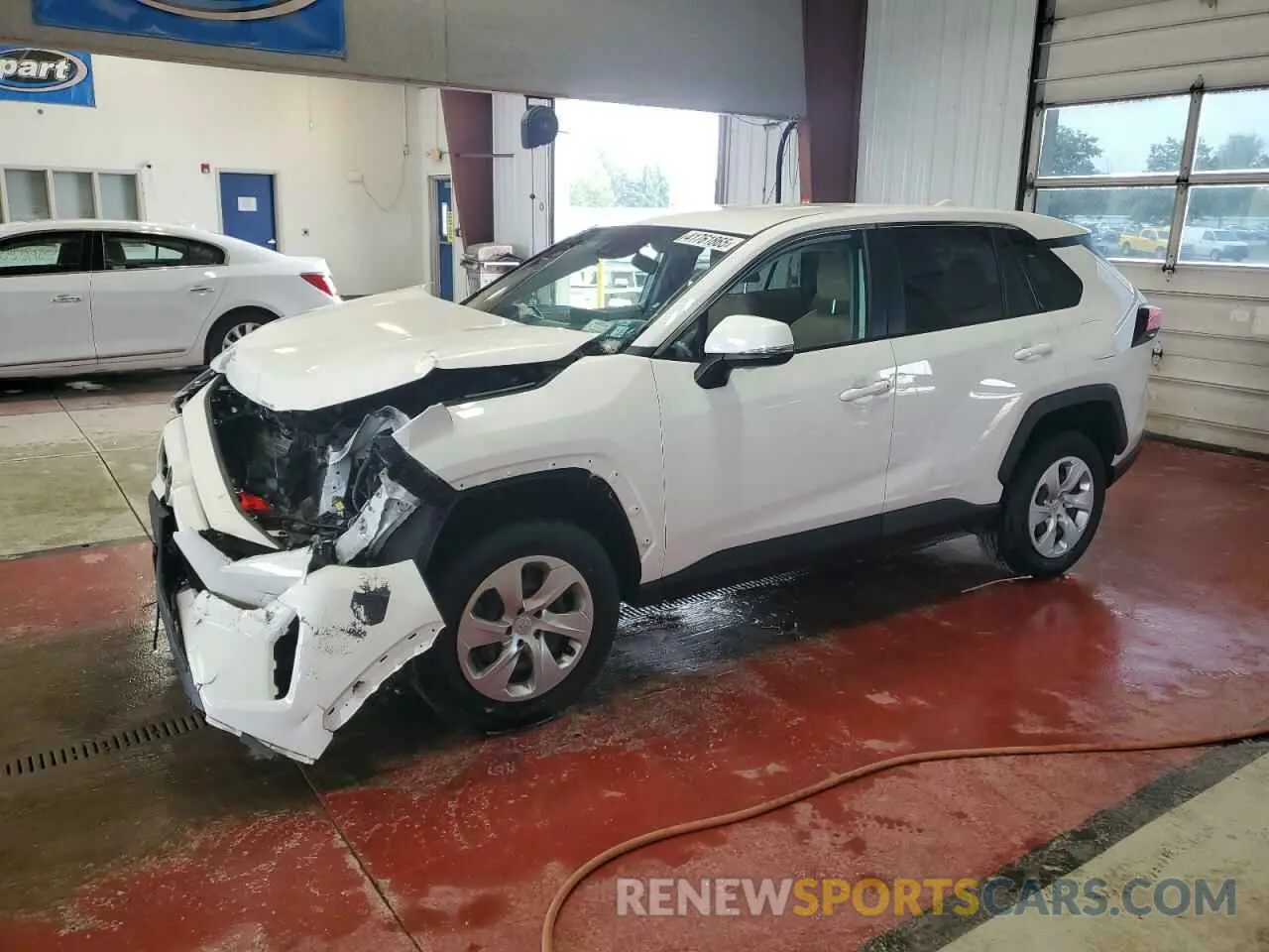 1 Photograph of a damaged car 2T3K1RFV1NW210963 TOYOTA RAV4 2022