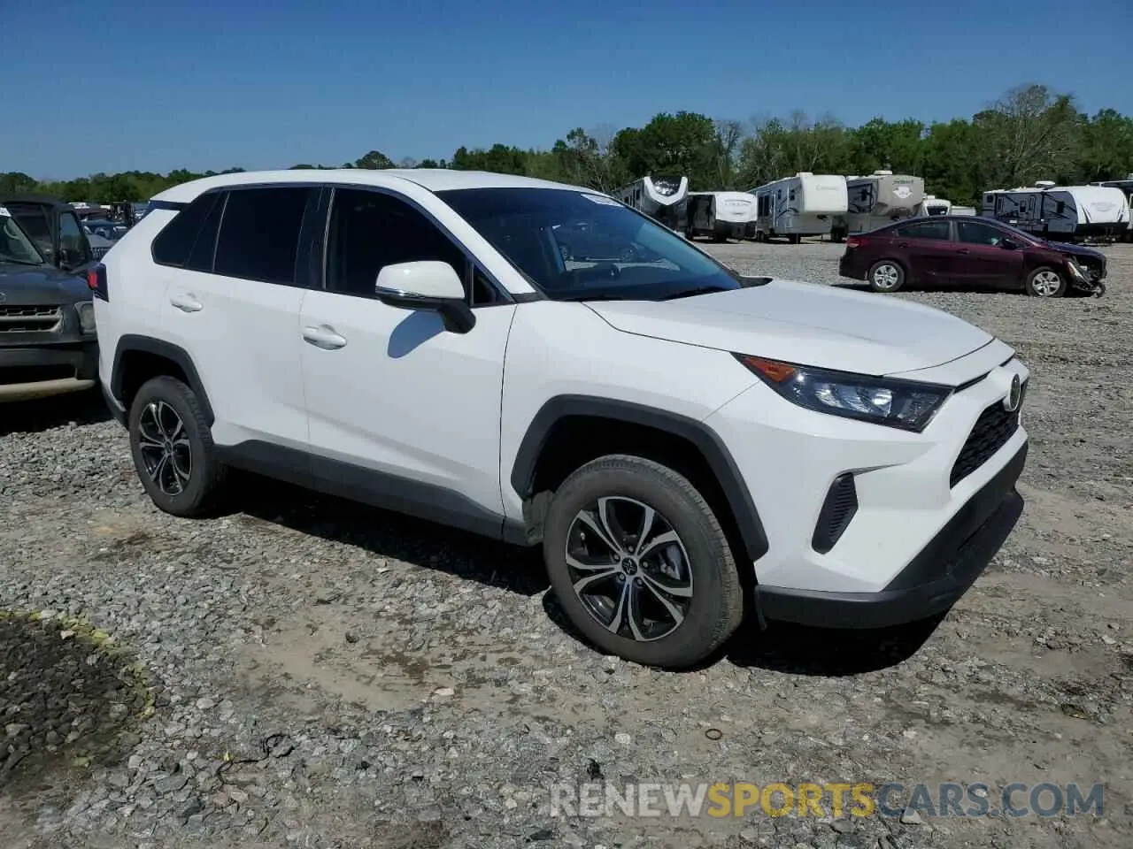4 Photograph of a damaged car 2T3K1RFV2NC188473 TOYOTA RAV4 2022