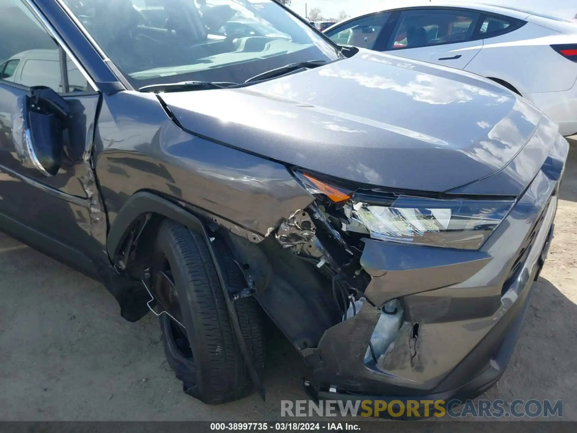 6 Photograph of a damaged car 2T3K1RFV3NC203479 TOYOTA RAV4 2022