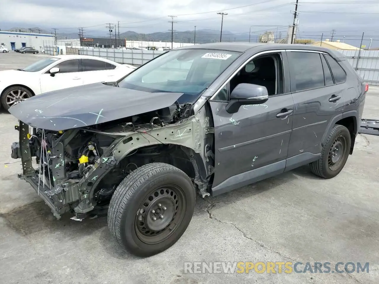 1 Photograph of a damaged car 2T3K1RFV6NC193935 TOYOTA RAV4 2022