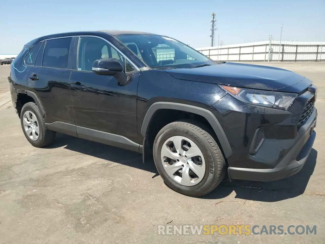 4 Photograph of a damaged car 2T3K1RFV6NC211284 TOYOTA RAV4 2022