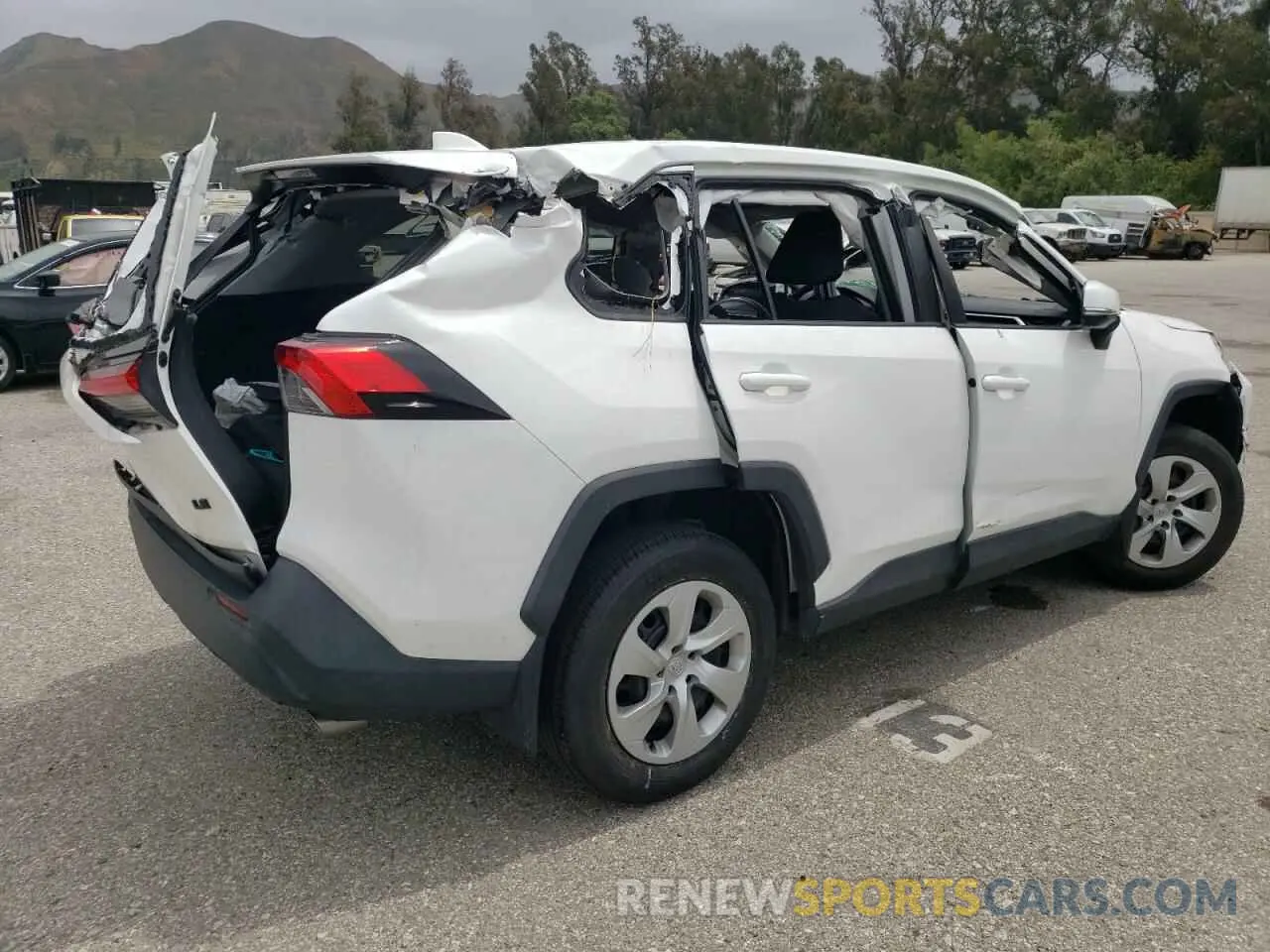 3 Photograph of a damaged car 2T3K1RFVXNC176474 TOYOTA RAV4 2022