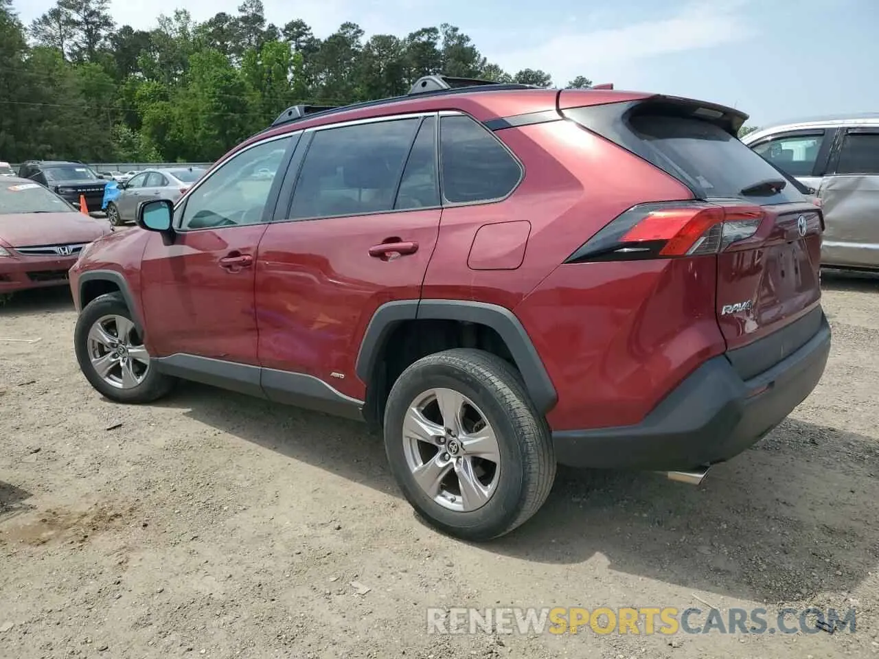 2 Photograph of a damaged car 2T3LWRFV1NW142962 TOYOTA RAV4 2022