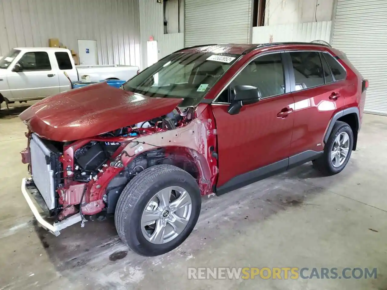 1 Photograph of a damaged car 2T3LWRFV1NW144579 TOYOTA RAV4 2022