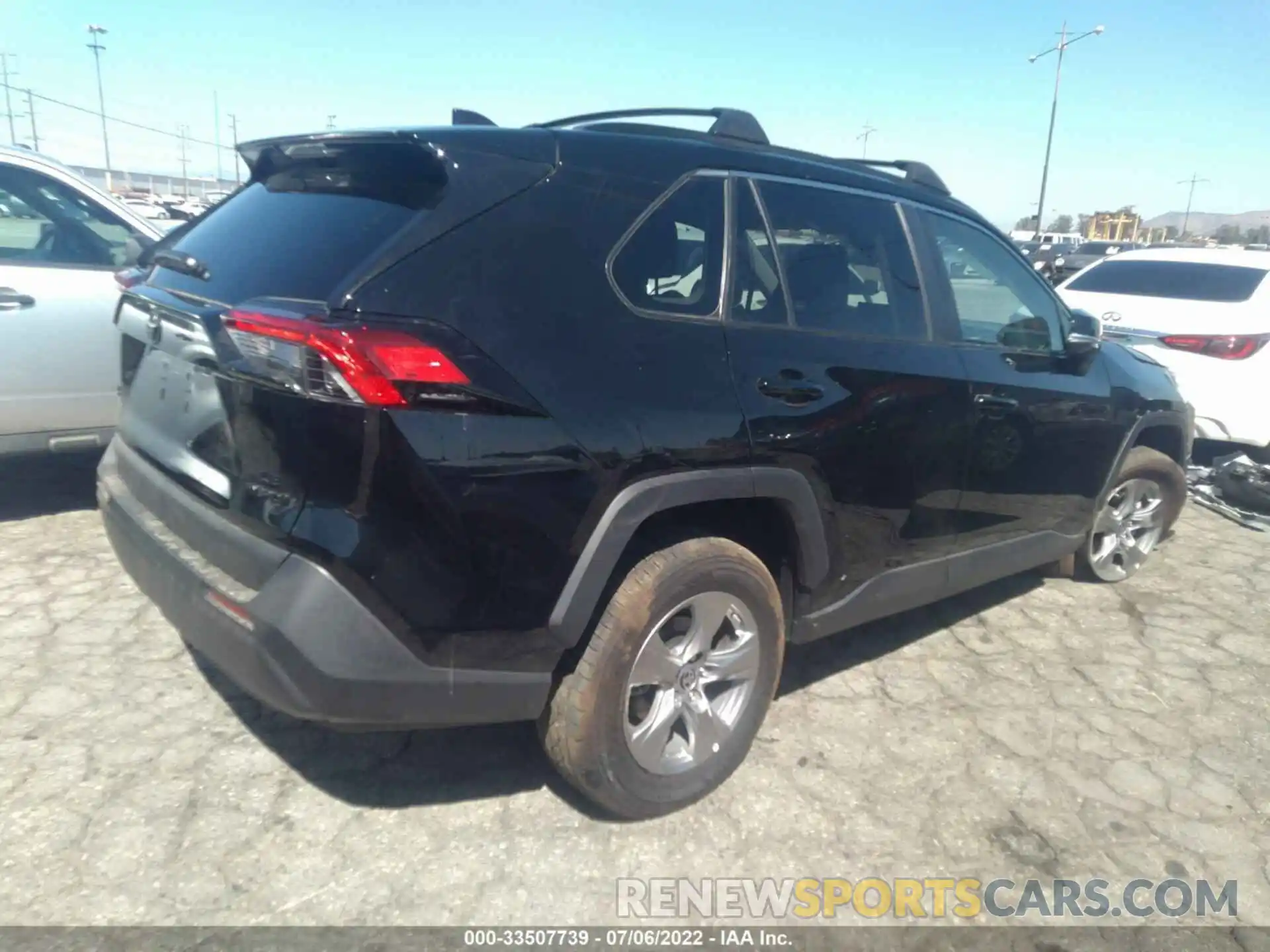 4 Photograph of a damaged car 2T3MWRFV1NW137197 TOYOTA RAV4 2022