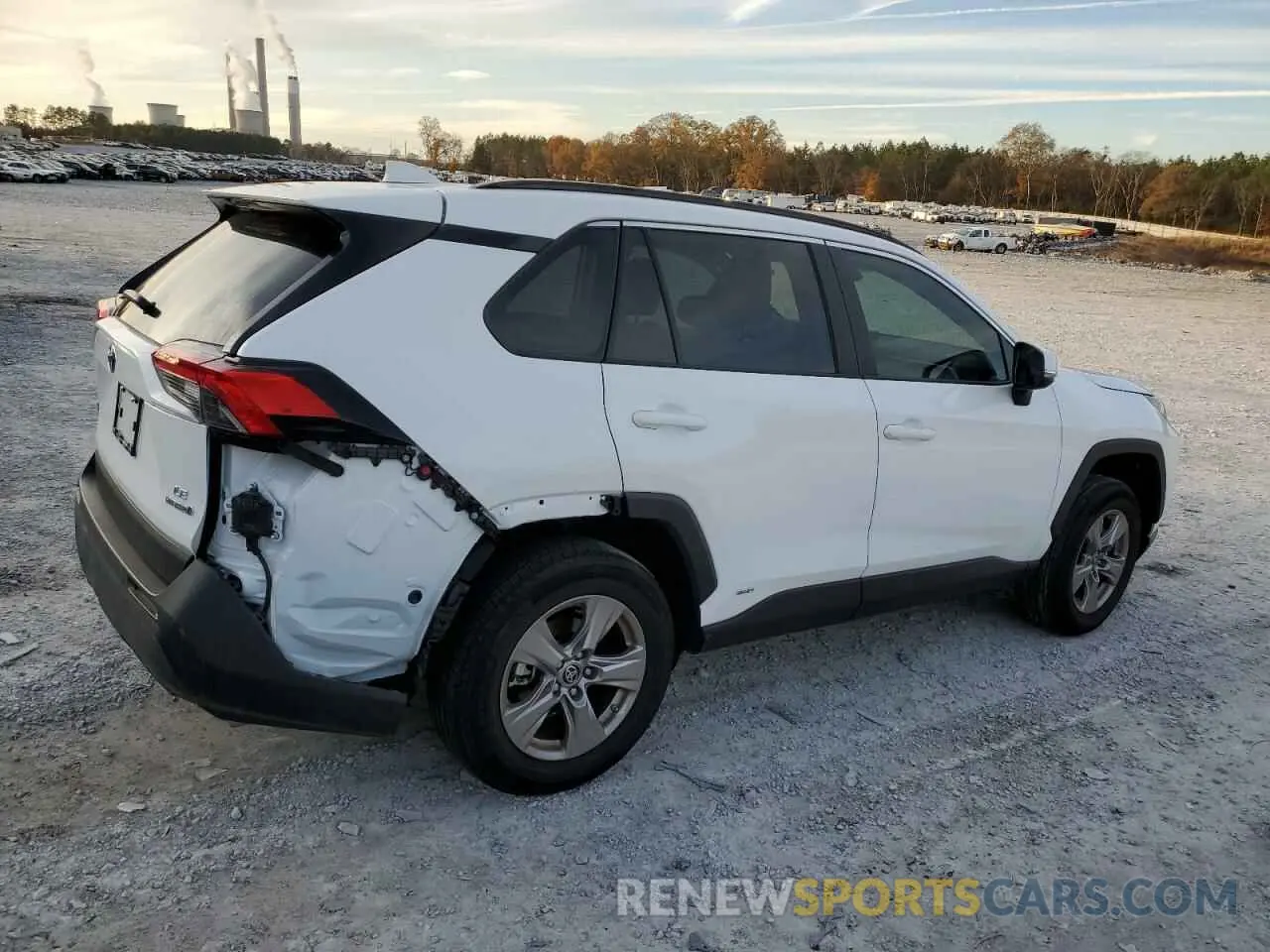 3 Photograph of a damaged car 2T3MWRFV7NW141240 TOYOTA RAV4 2022