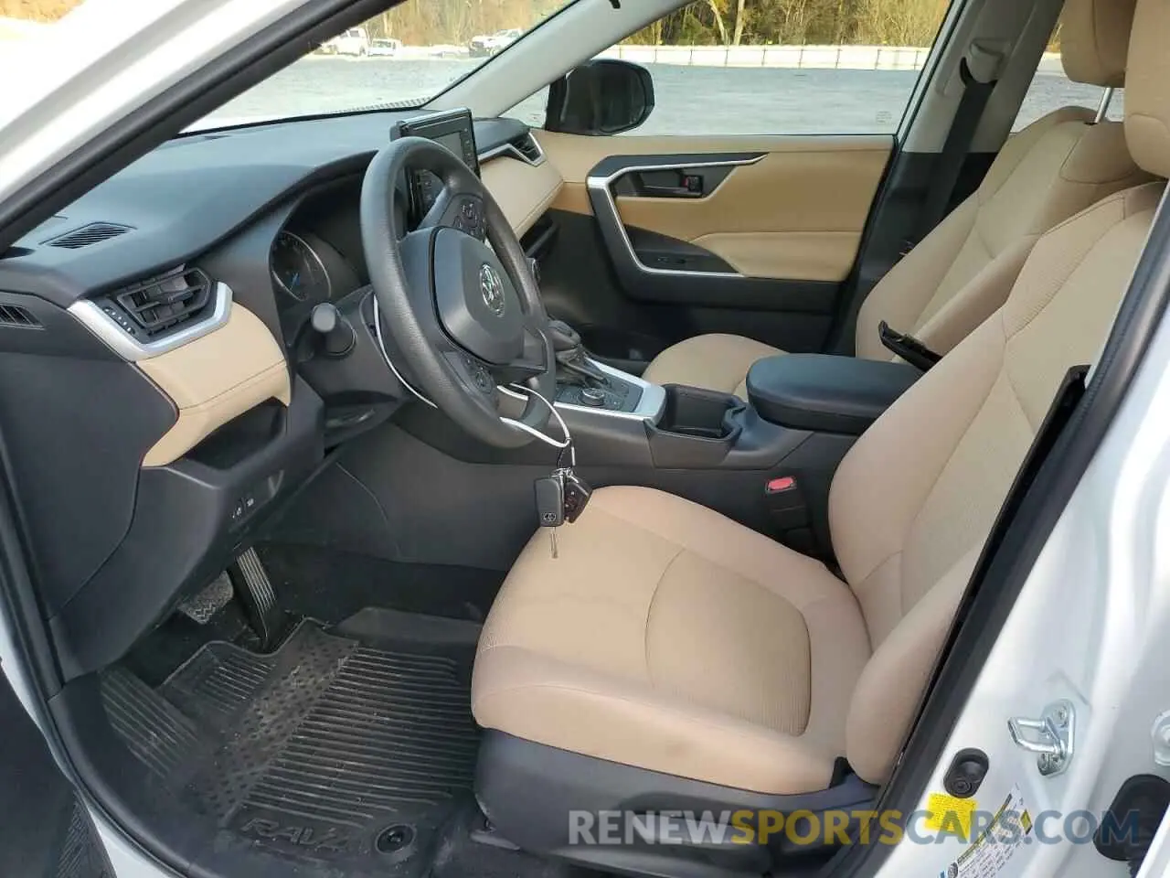 7 Photograph of a damaged car 2T3MWRFV7NW141240 TOYOTA RAV4 2022