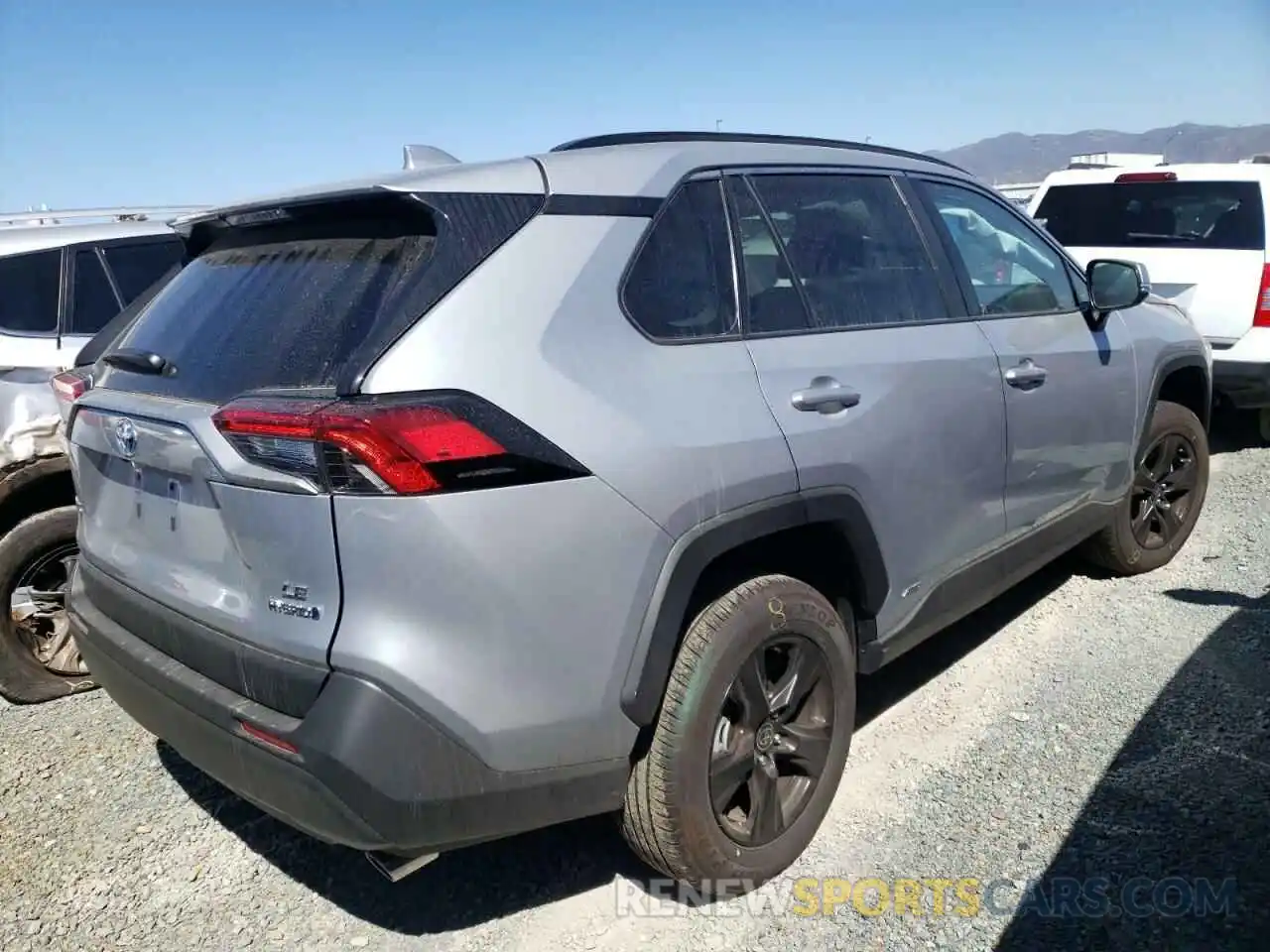 4 Photograph of a damaged car 2T3MWRFV7NW143473 TOYOTA RAV4 2022