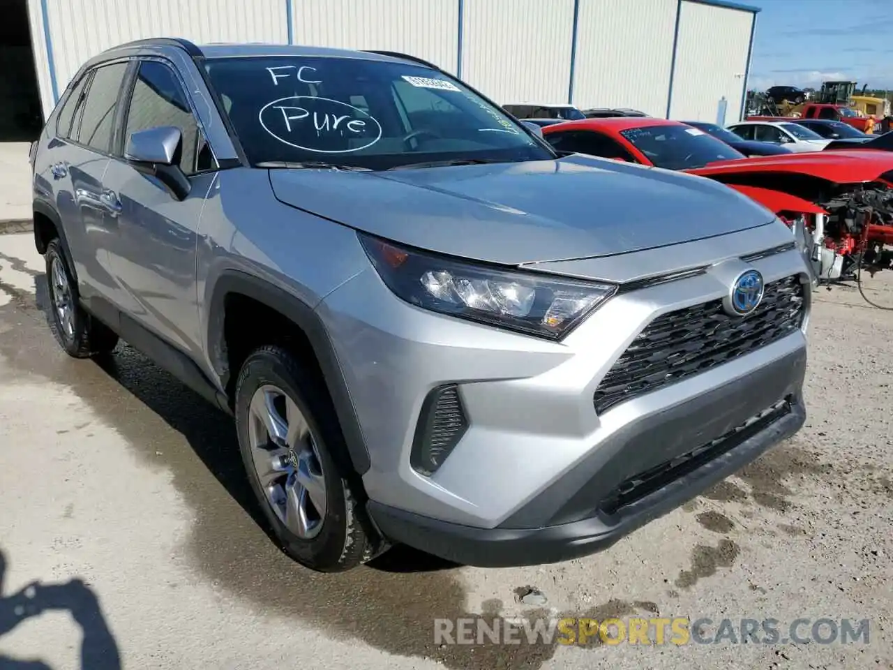 1 Photograph of a damaged car 2T3MWRFV8NW143031 TOYOTA RAV4 2022