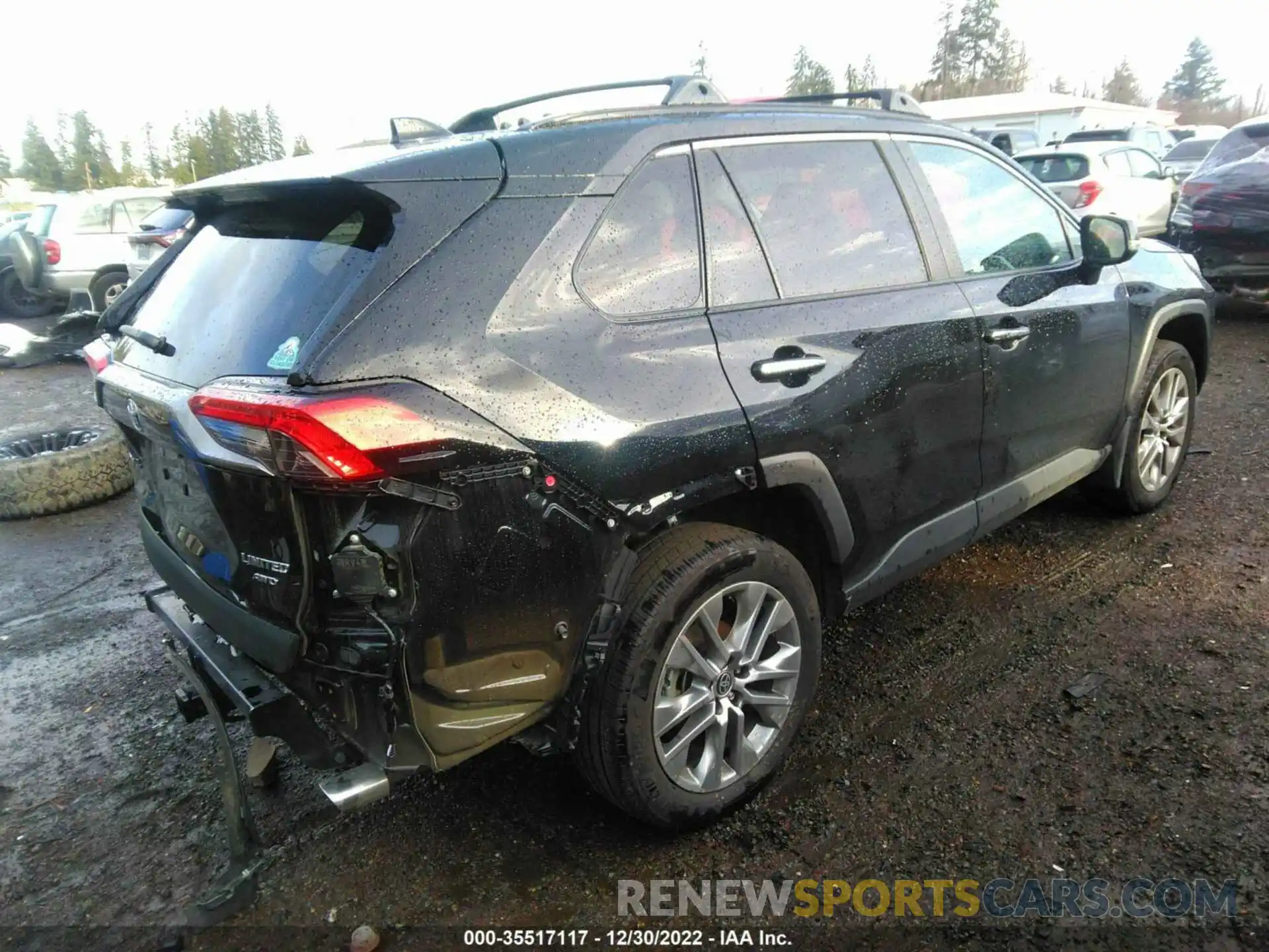 4 Photograph of a damaged car 2T3N1RFV3NW259708 TOYOTA RAV4 2022