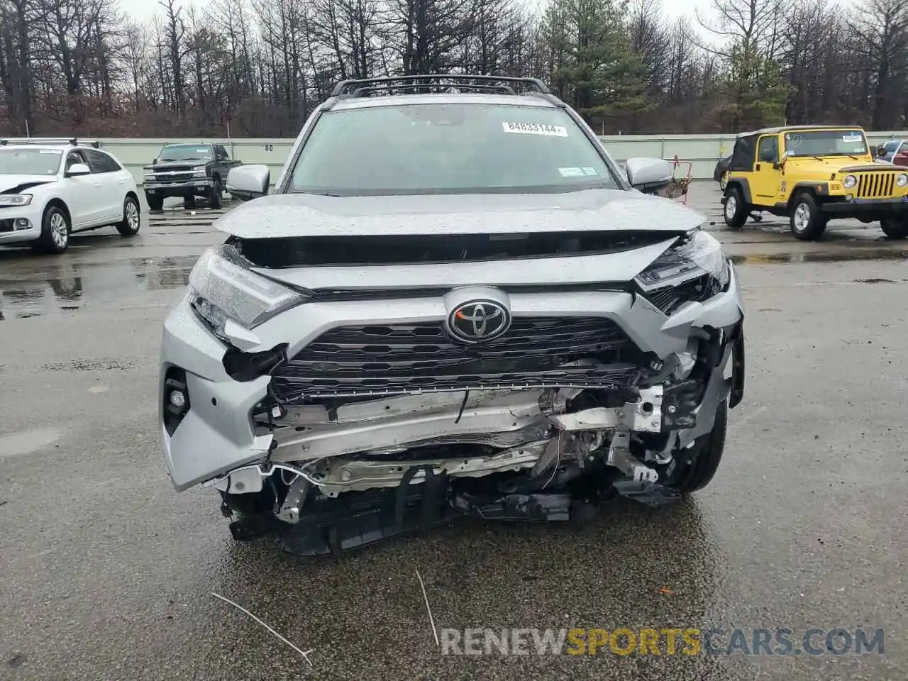 5 Photograph of a damaged car 2T3N1RFV5NW284853 TOYOTA RAV4 2022