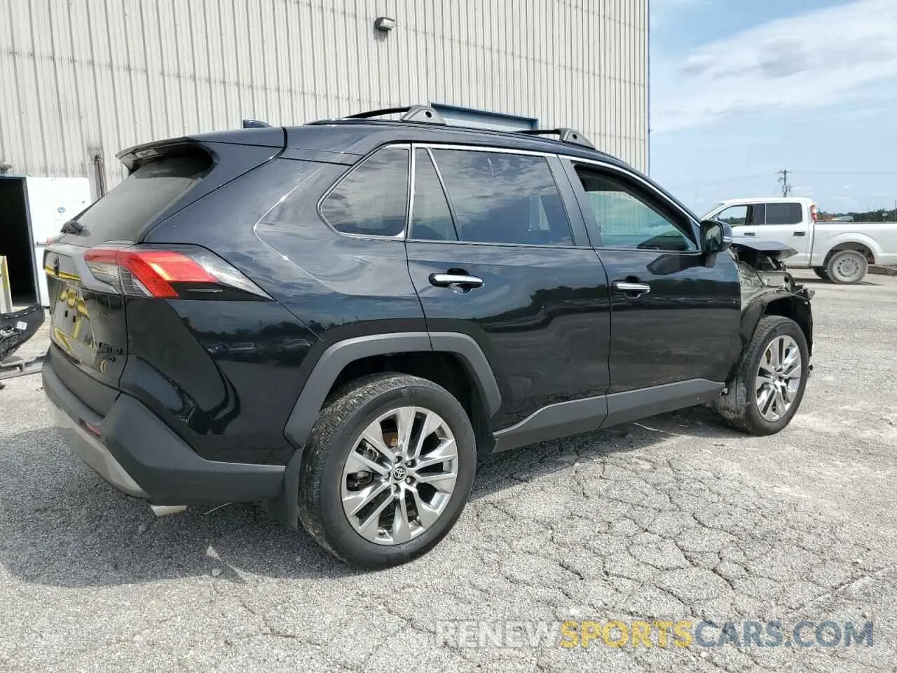 3 Photograph of a damaged car 2T3N1RFV7NC257395 TOYOTA RAV4 2022