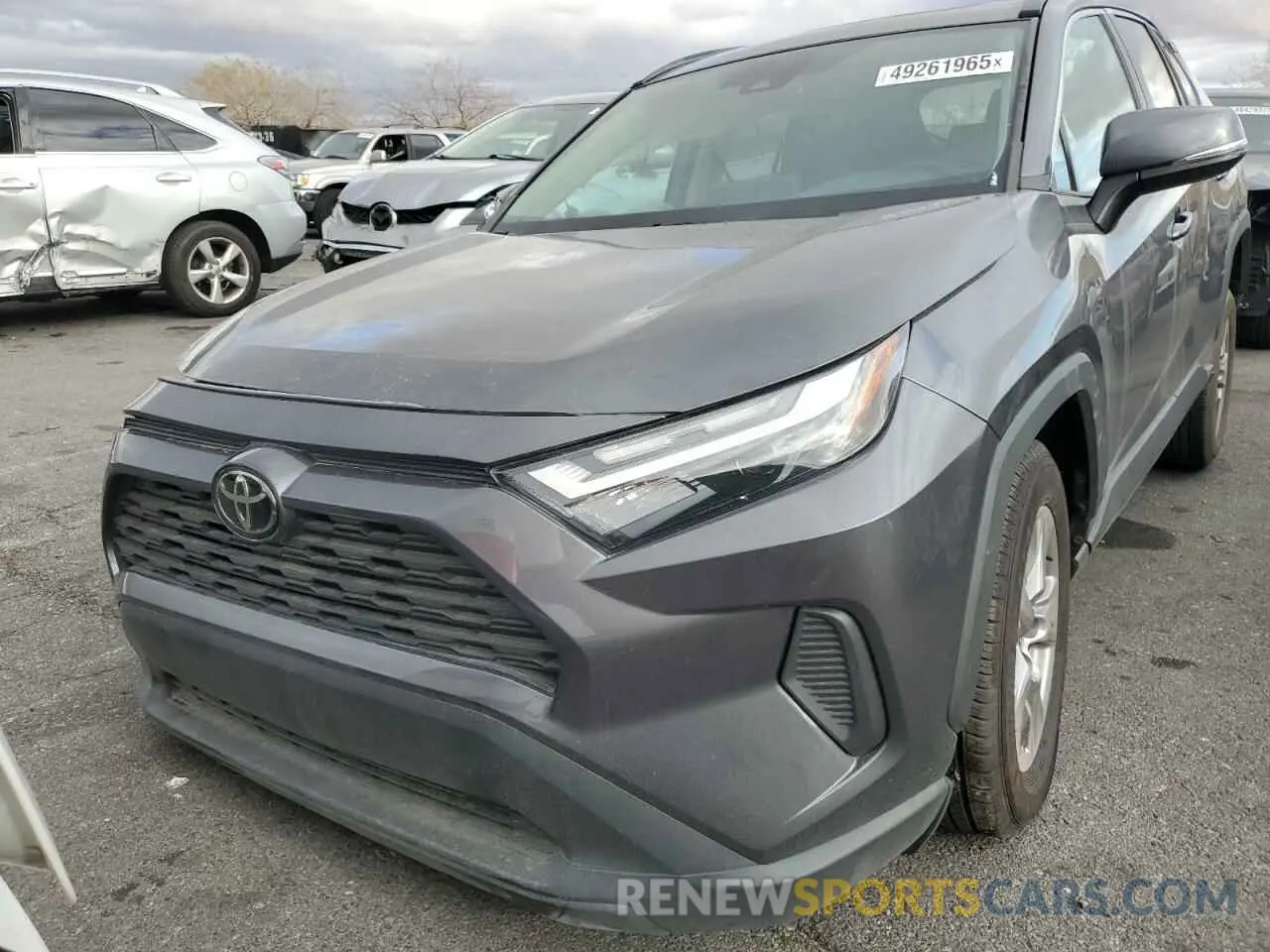 5 Photograph of a damaged car 2T3P1RFV0NC284026 TOYOTA RAV4 2022