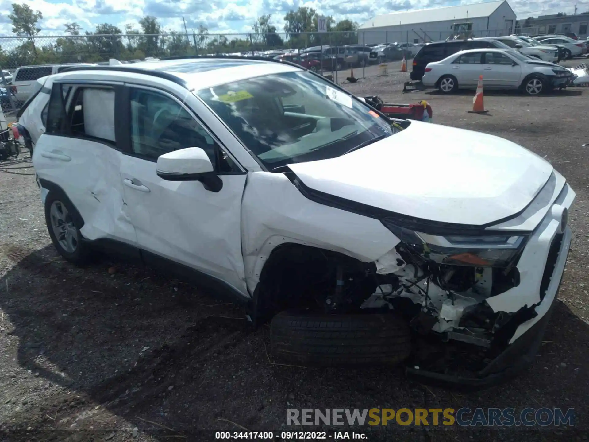 6 Photograph of a damaged car 2T3P1RFV0NW269668 TOYOTA RAV4 2022