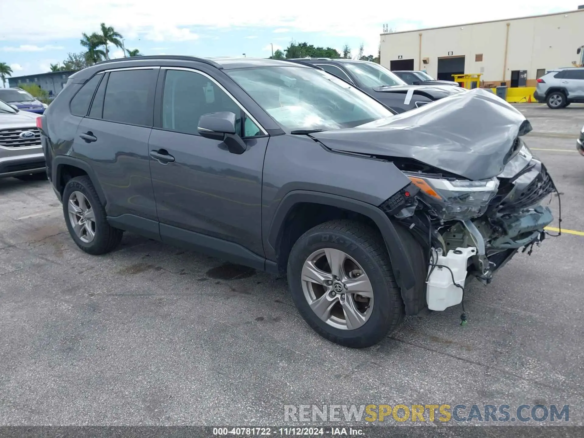 1 Photograph of a damaged car 2T3P1RFV0NW279536 TOYOTA RAV4 2022