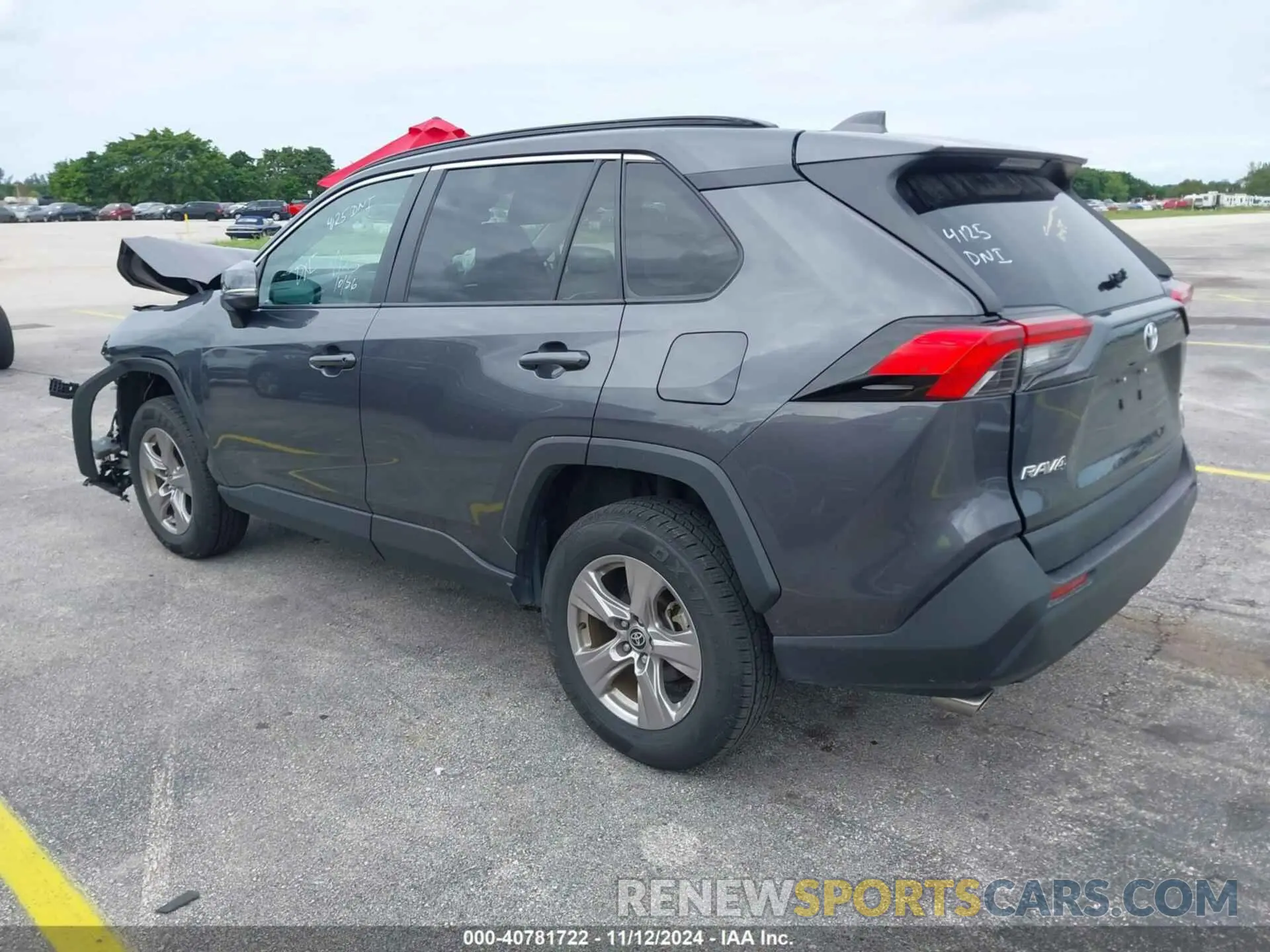 3 Photograph of a damaged car 2T3P1RFV0NW279536 TOYOTA RAV4 2022
