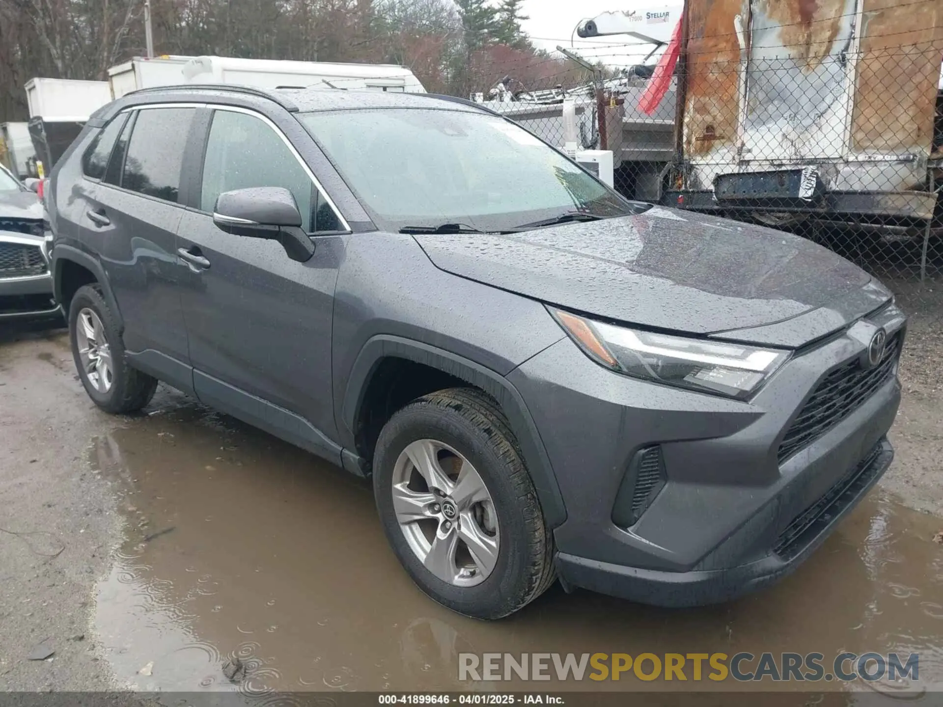 1 Photograph of a damaged car 2T3P1RFV0NW298295 TOYOTA RAV4 2022