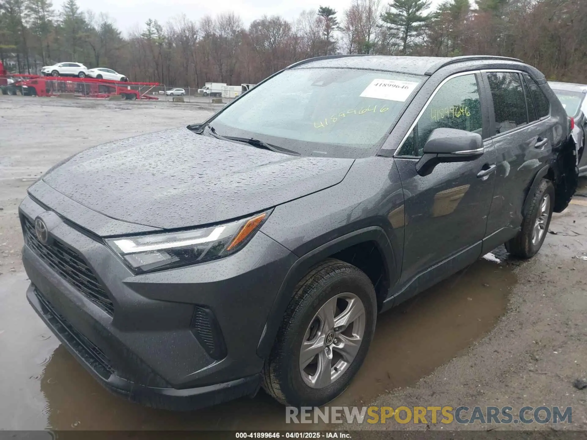 2 Photograph of a damaged car 2T3P1RFV0NW298295 TOYOTA RAV4 2022