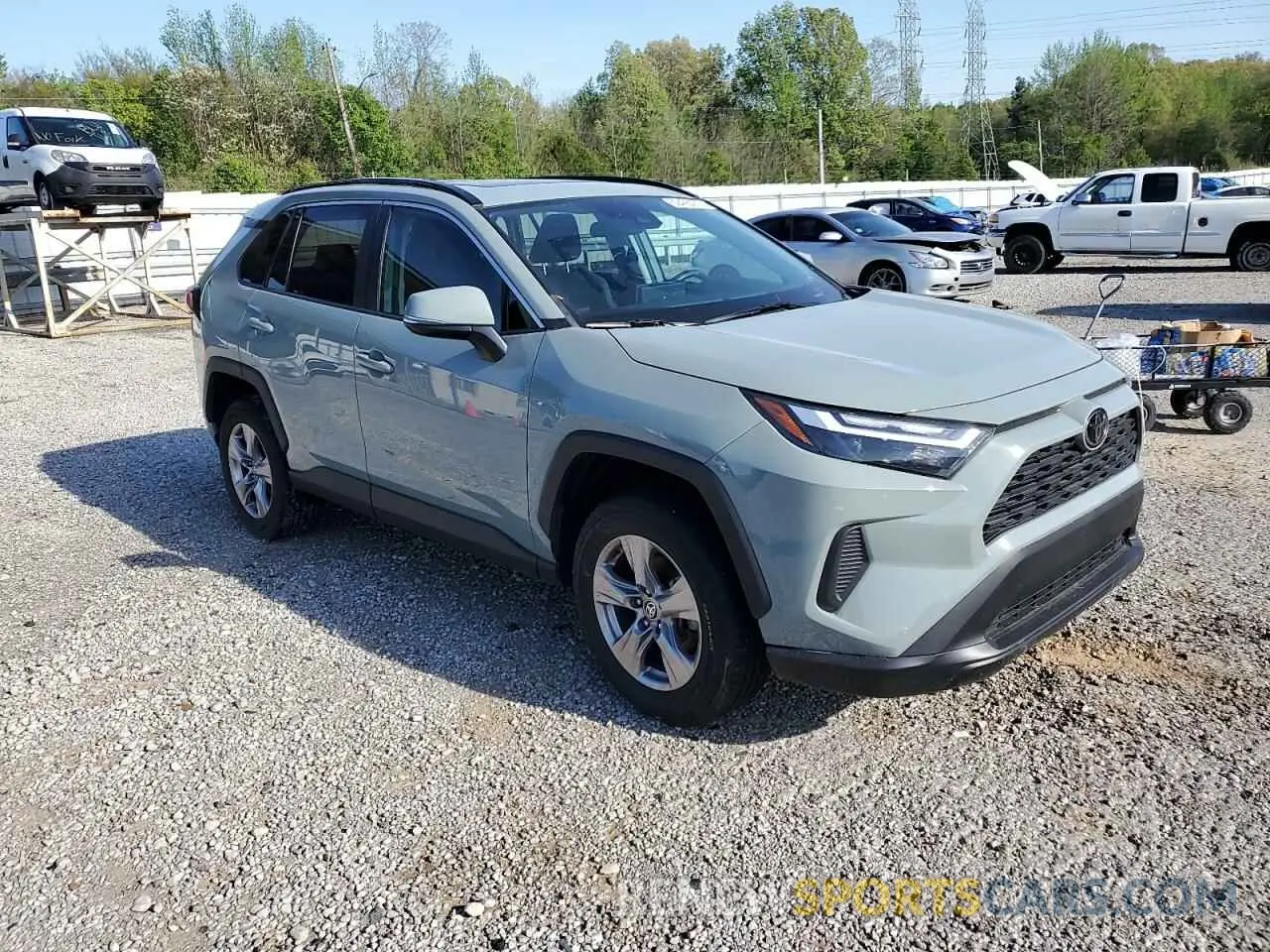 4 Photograph of a damaged car 2T3P1RFV0NW322269 TOYOTA RAV4 2022