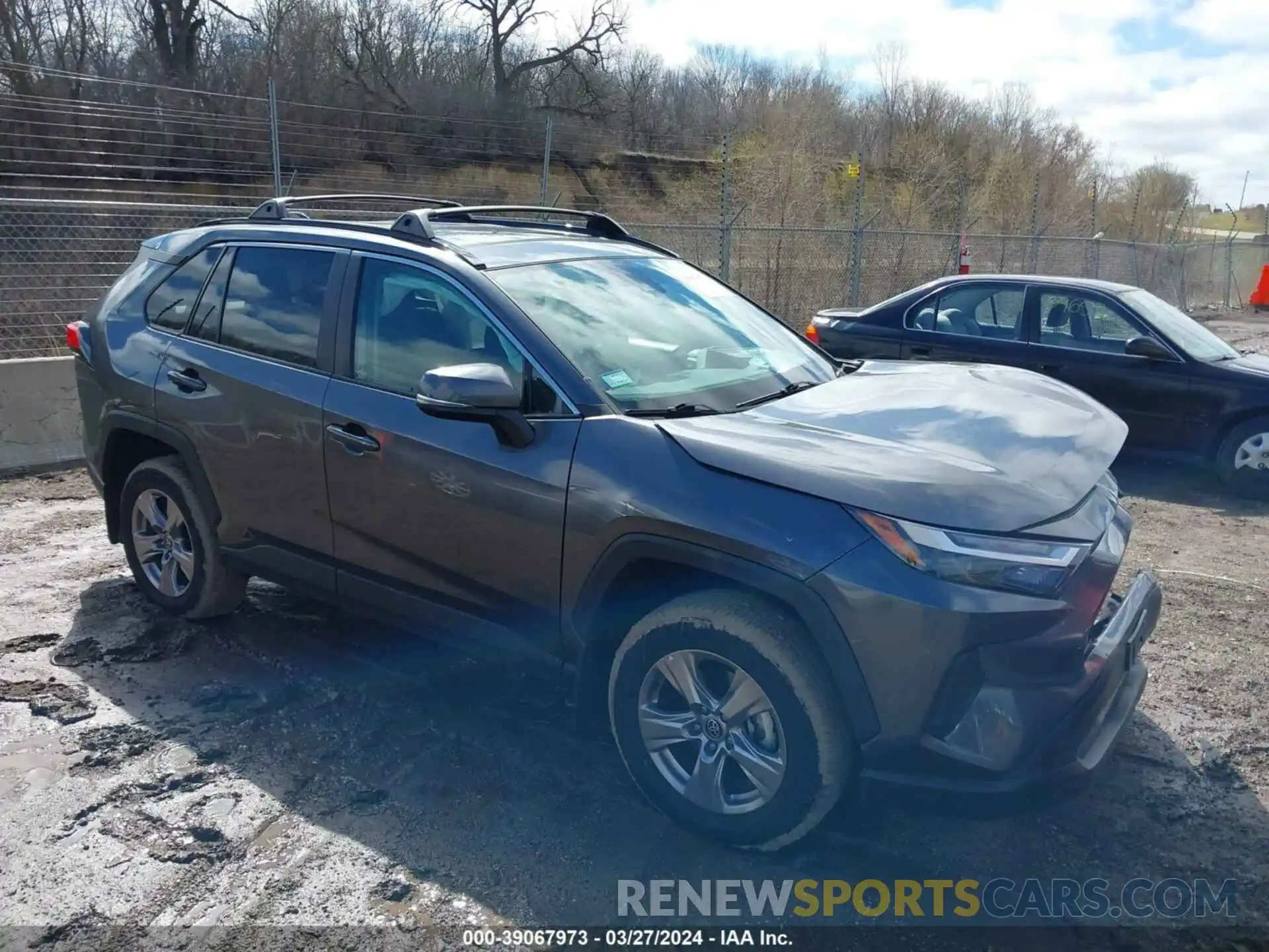 1 Photograph of a damaged car 2T3P1RFV1NC261824 TOYOTA RAV4 2022