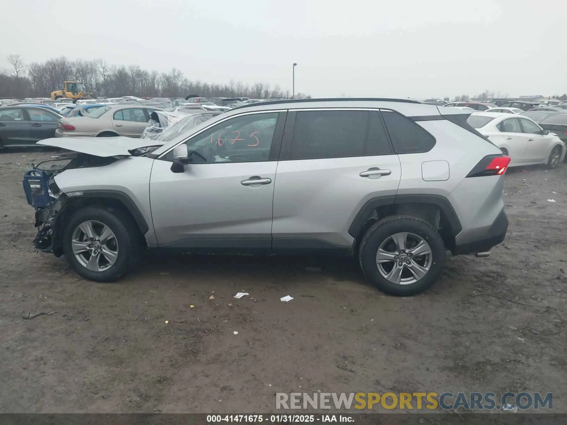 14 Photograph of a damaged car 2T3P1RFV1NC282608 TOYOTA RAV4 2022