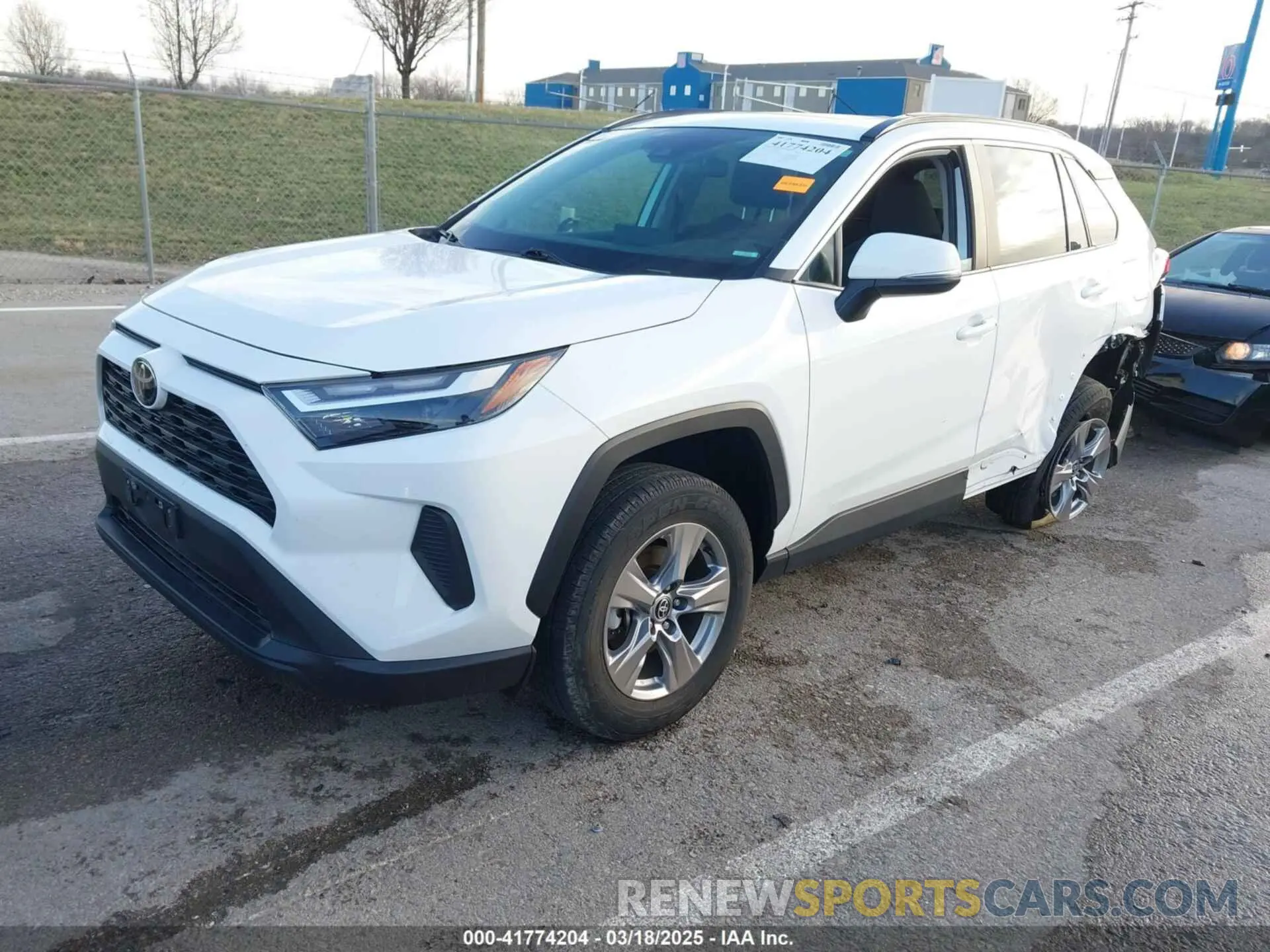 2 Photograph of a damaged car 2T3P1RFV1NC314733 TOYOTA RAV4 2022