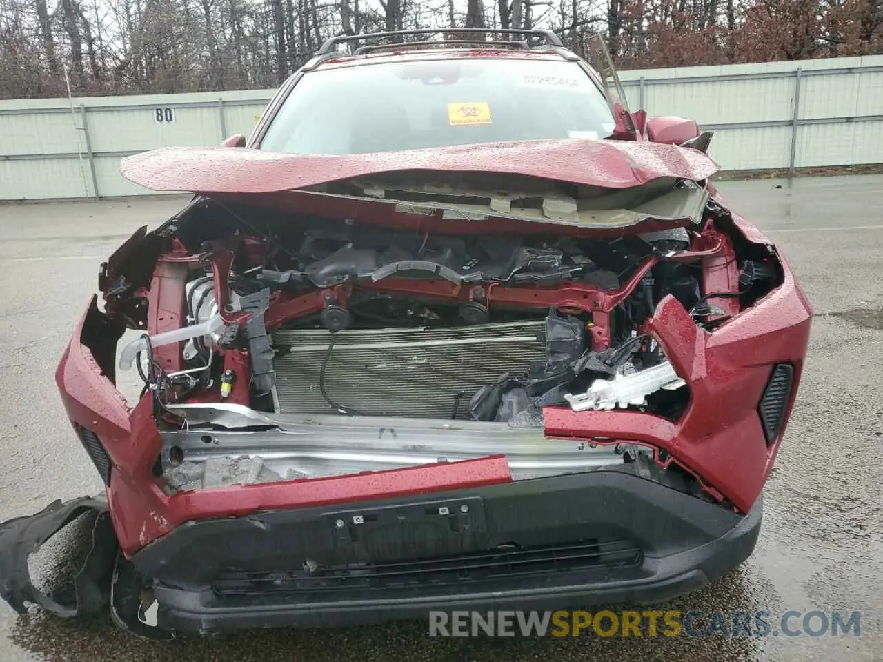 5 Photograph of a damaged car 2T3P1RFV1NW280937 TOYOTA RAV4 2022