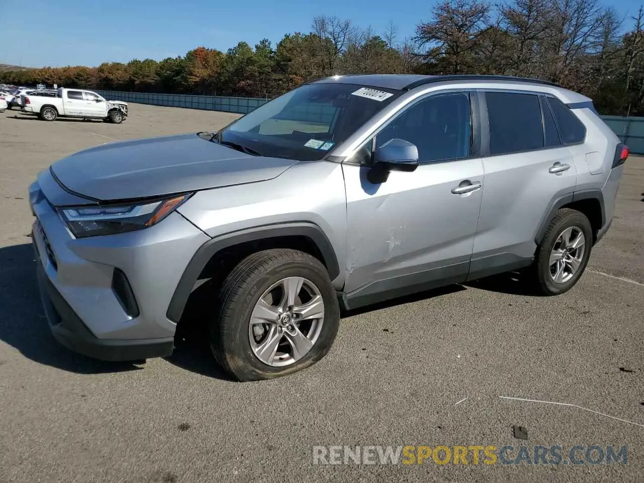 1 Photograph of a damaged car 2T3P1RFV1NW284437 TOYOTA RAV4 2022