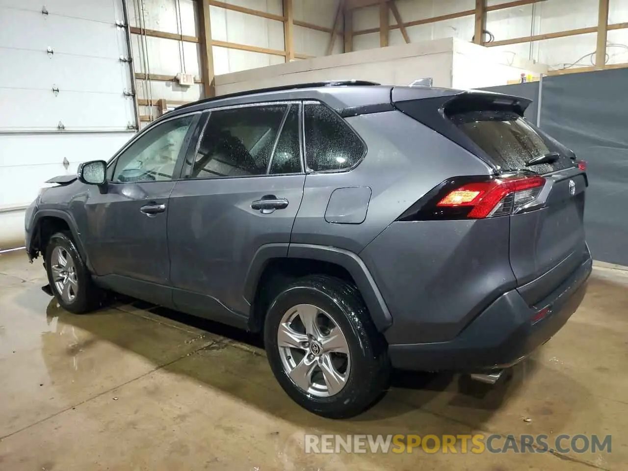 2 Photograph of a damaged car 2T3P1RFV1NW298970 TOYOTA RAV4 2022