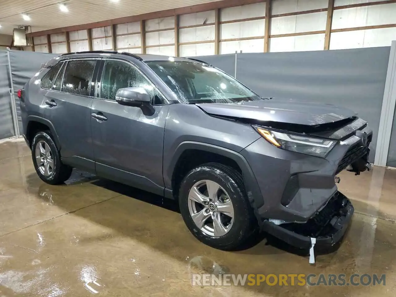 4 Photograph of a damaged car 2T3P1RFV1NW298970 TOYOTA RAV4 2022