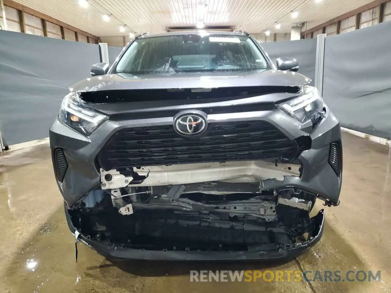5 Photograph of a damaged car 2T3P1RFV1NW298970 TOYOTA RAV4 2022