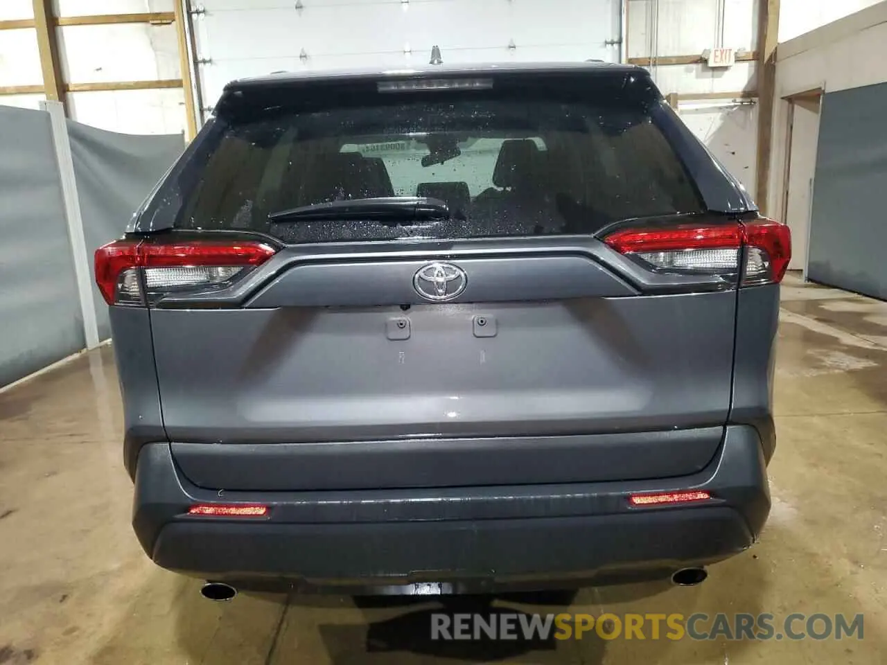 6 Photograph of a damaged car 2T3P1RFV1NW298970 TOYOTA RAV4 2022