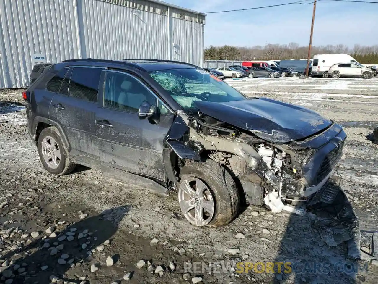 4 Photograph of a damaged car 2T3P1RFV1NW310745 TOYOTA RAV4 2022