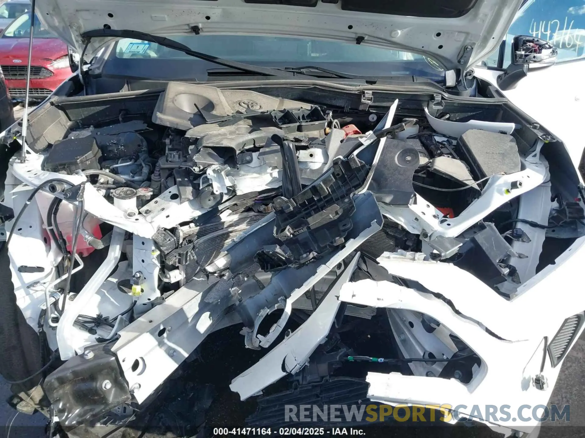 18 Photograph of a damaged car 2T3P1RFV1NW325228 TOYOTA RAV4 2022